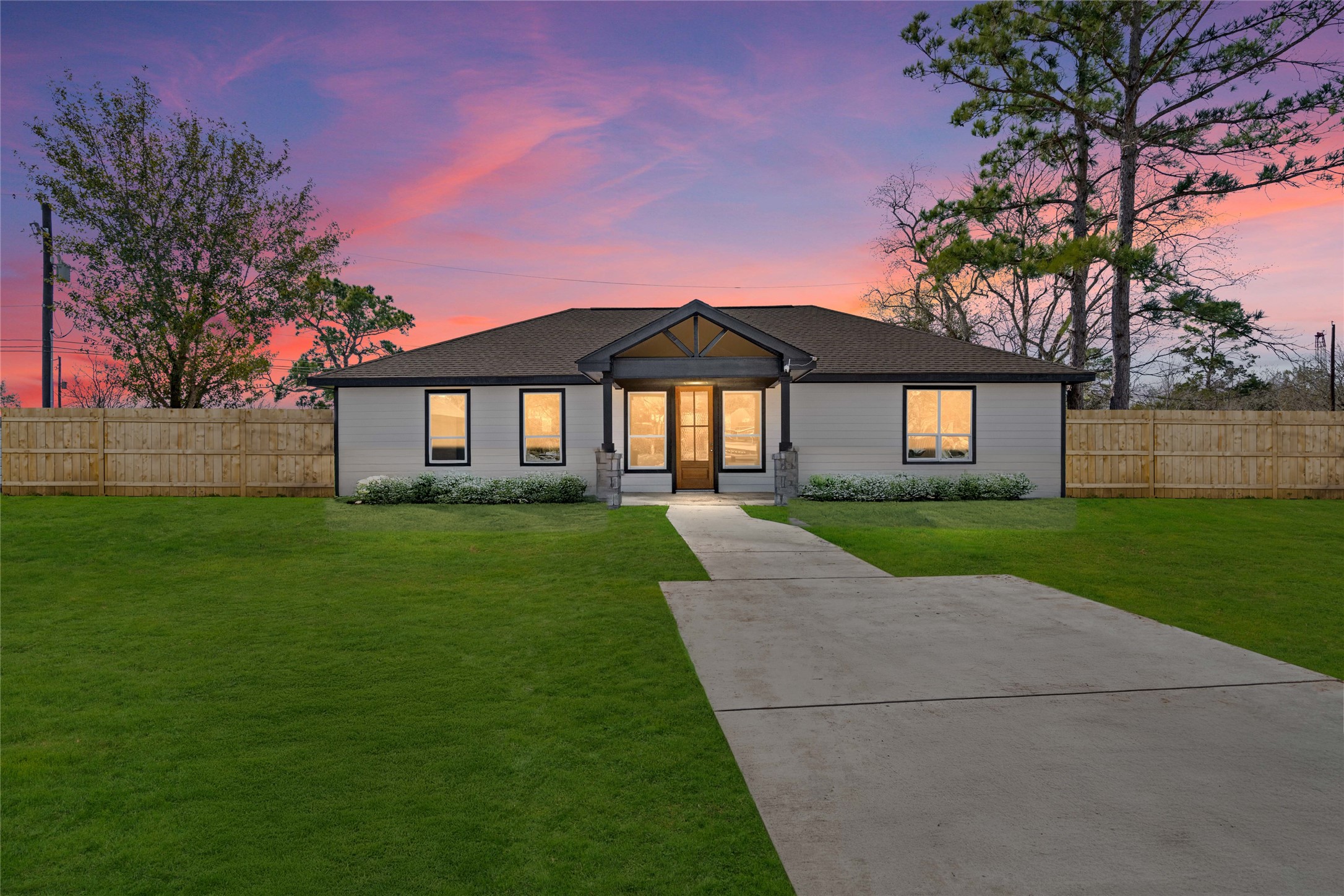 Welcome to 4654 N Teague
Street. Stunning newly built
home, highlighting its
modern faade and
expansive lawn. welcoming
pathway leads to a striking
front entry, promising
elegance and comfort from
the moment you arrive. Welcome to 4654 N Teague
Street. Stunning newly built
home, highlighting its
modern faade and
expansive lawn. welcoming
pathway leads to a striking
front entry, promising
elegance and comfort from
the moment you arrive.