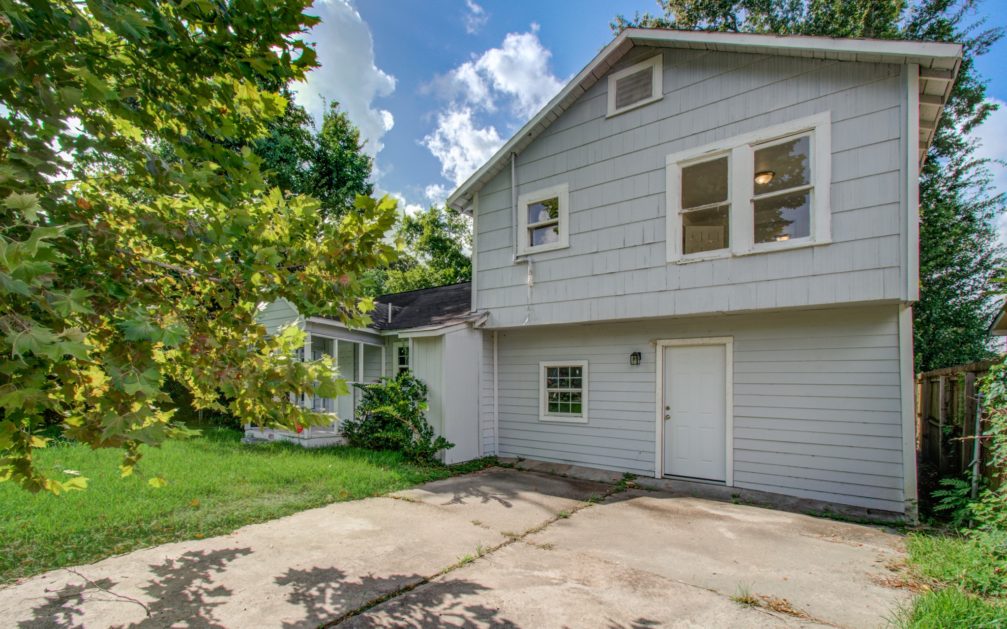 1016 Apache Street, Houston, TX 77022