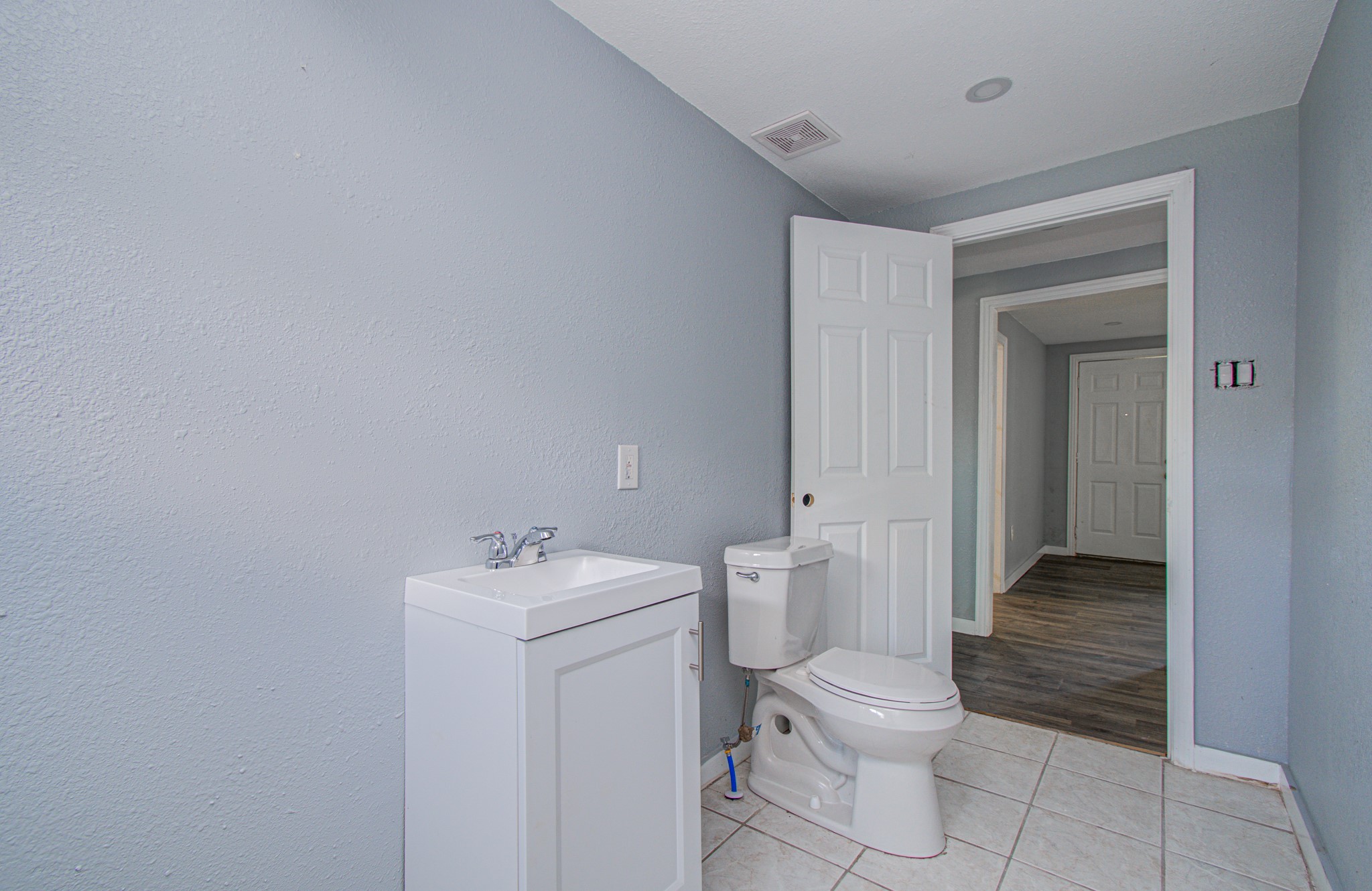 1016 Apache Street, Houston, TX 77022
