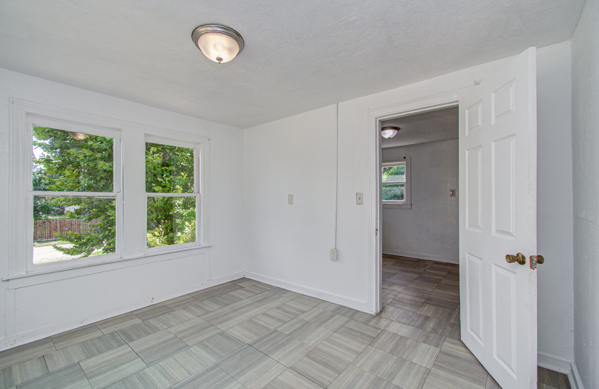 1016 Apache Street, Houston, TX 77022