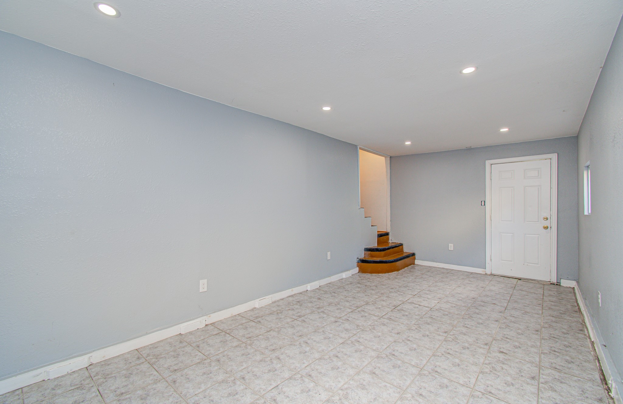1016 Apache Street, Houston, TX 77022