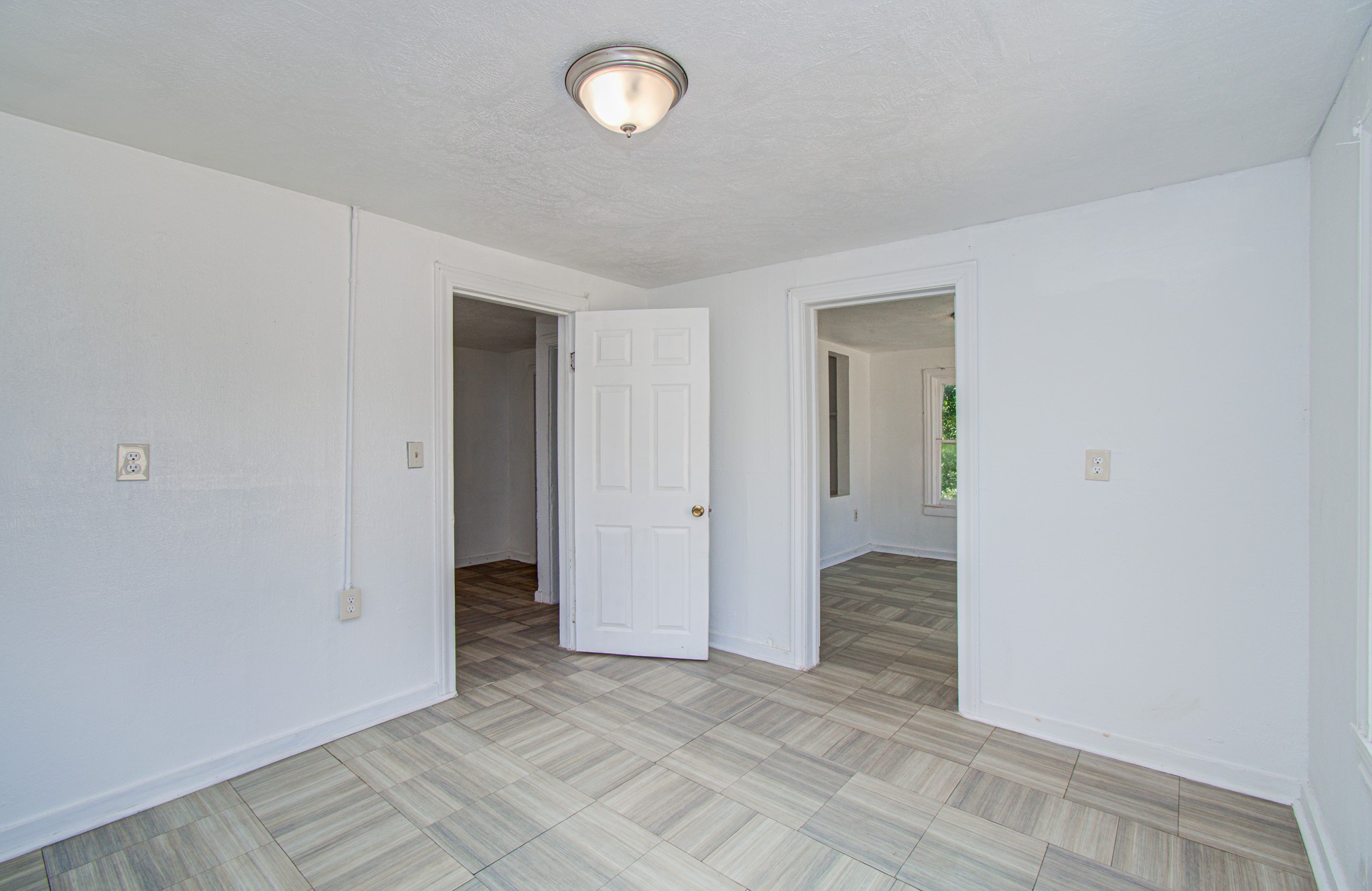 1016 Apache Street, Houston, TX 77022