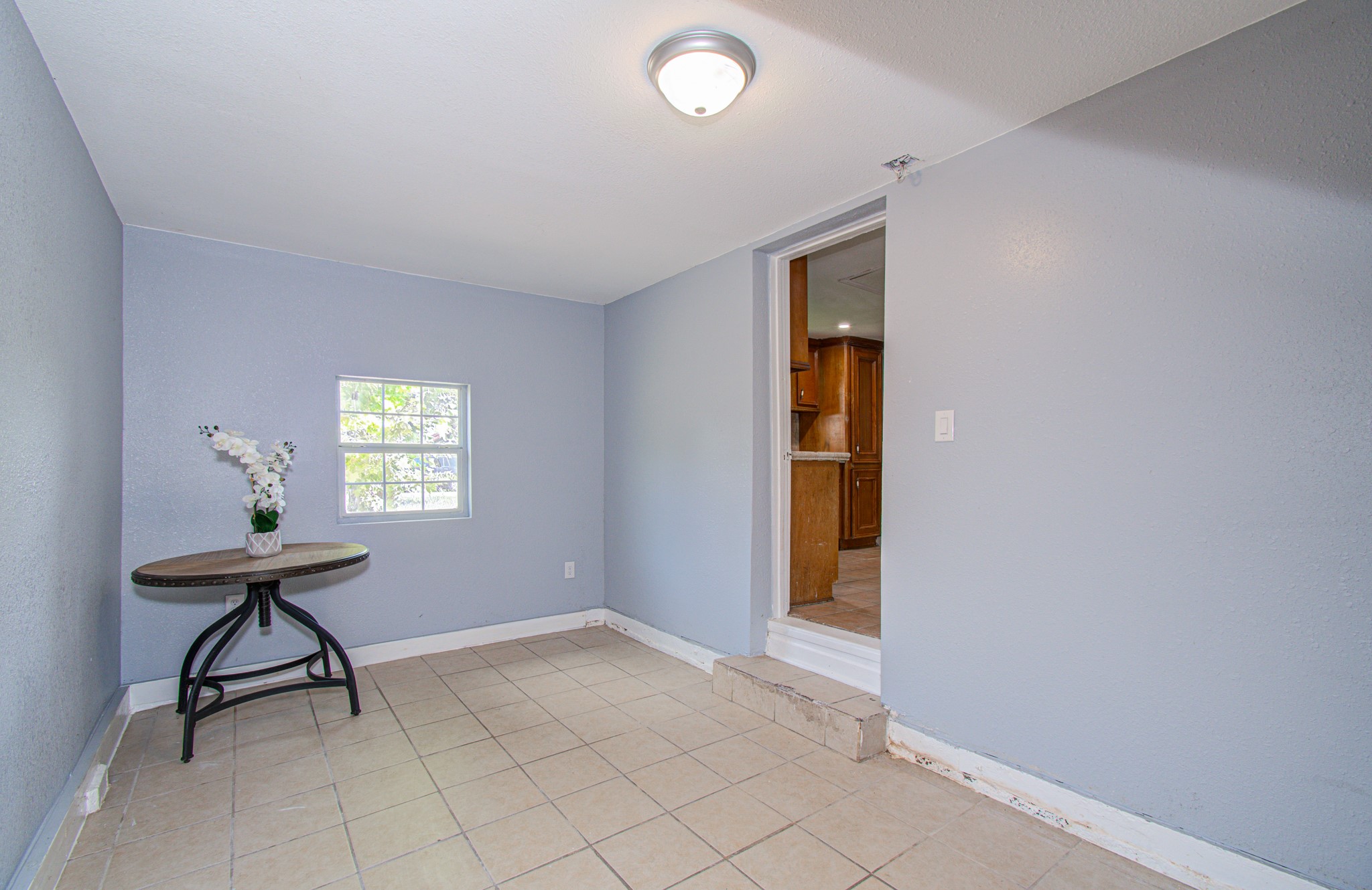1016 Apache Street, Houston, TX 77022