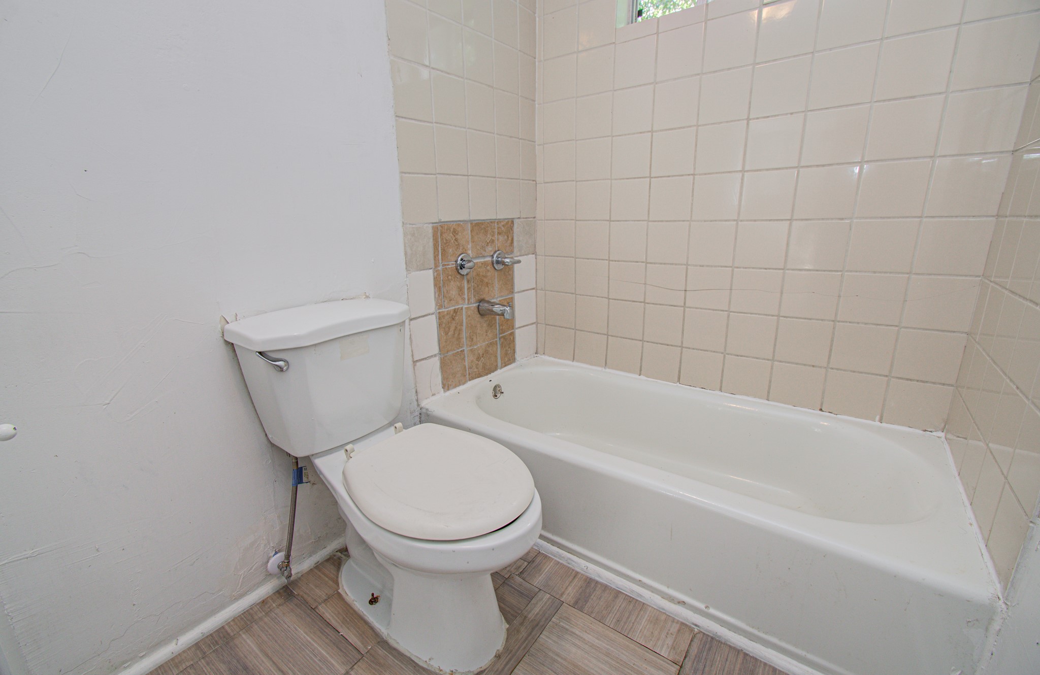 1016 Apache Street, Houston, TX 77022
