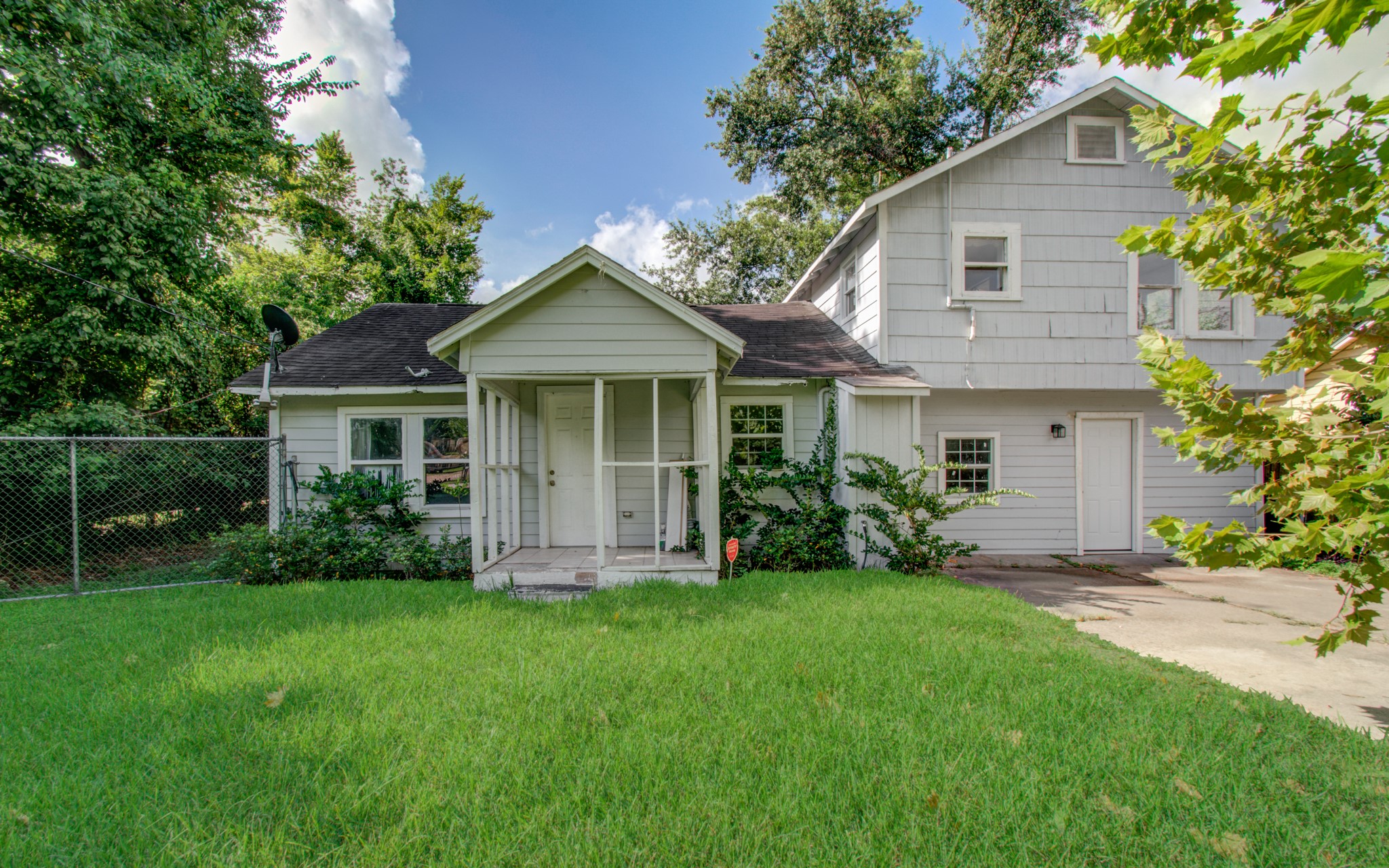 1016 Apache Street, Houston, TX 77022
