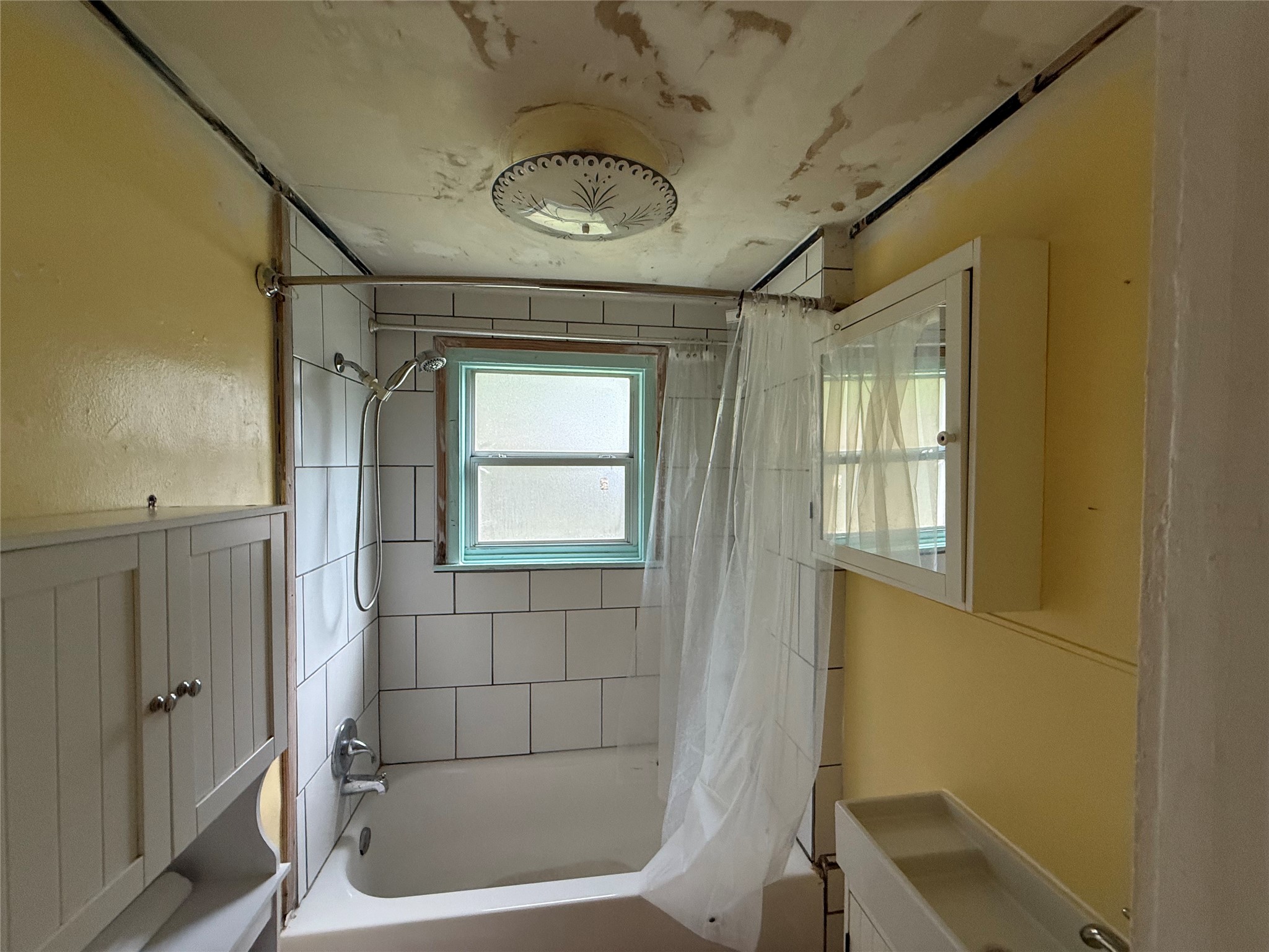 317 3rd Street, San Leon, TX 77539