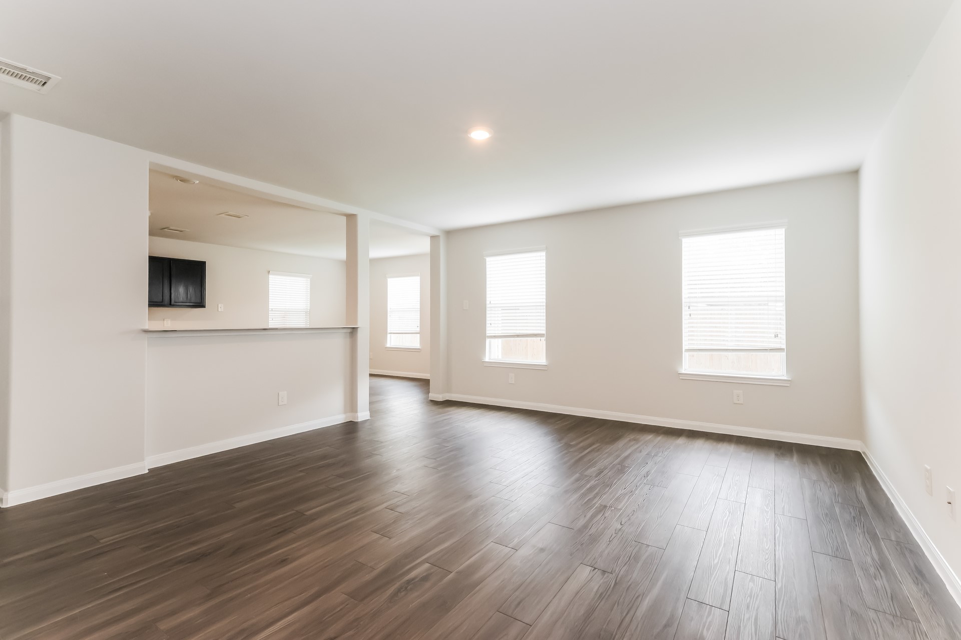 Photos may be representative of the floor plan and not the exact home. Finishes, layout, and features of the actual property for lease may vary. Photos may be representative of the floor plan and not the exact home. Finishes, layout, and features of the actual property for lease may vary.