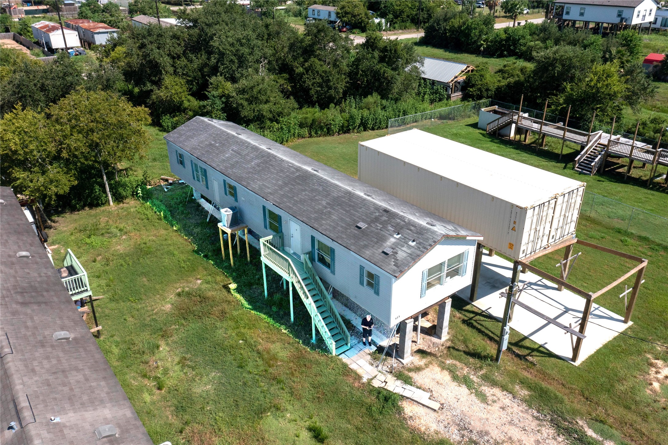 435 16th Street, San Leon, TX 77539