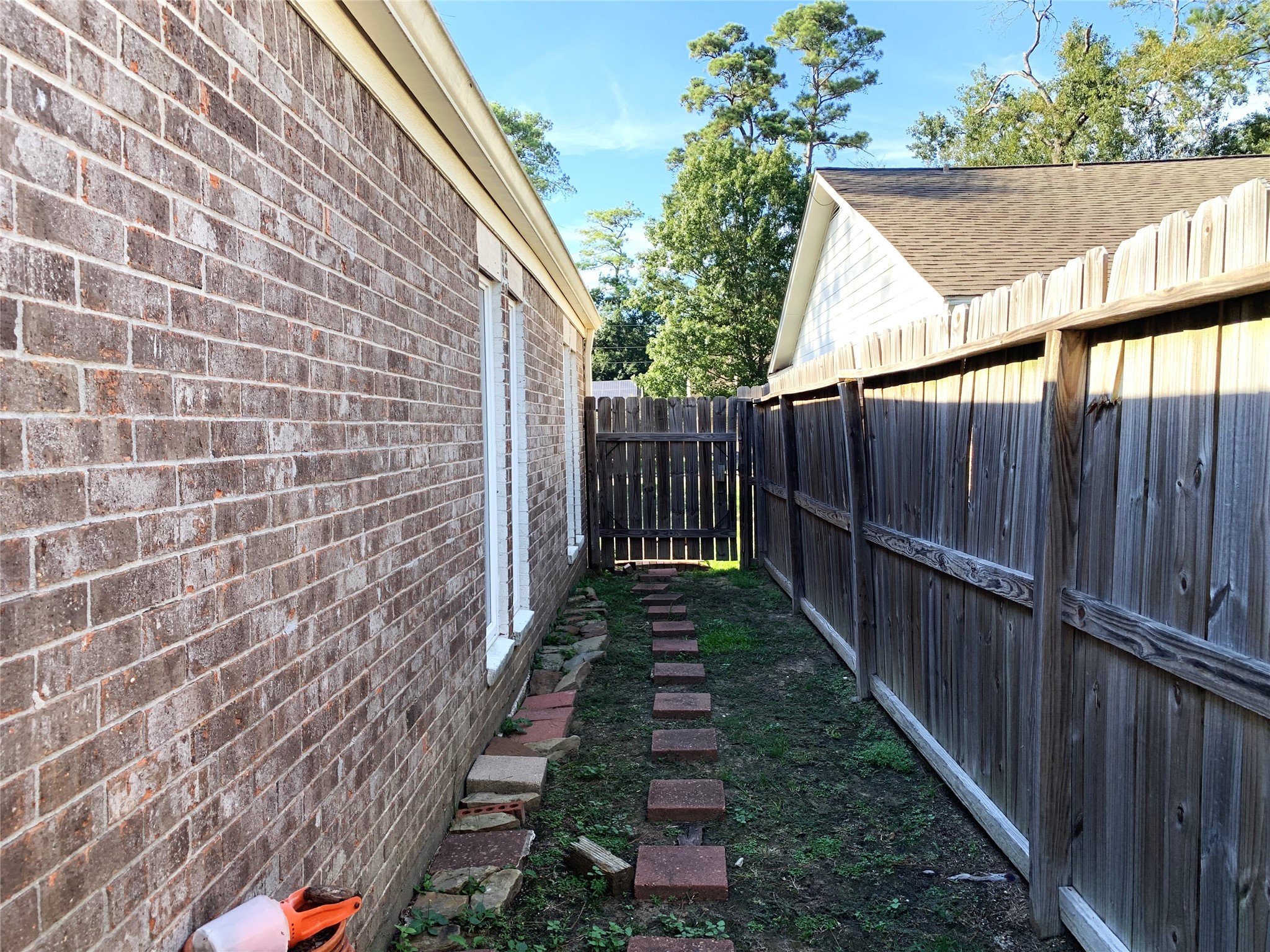 side yard