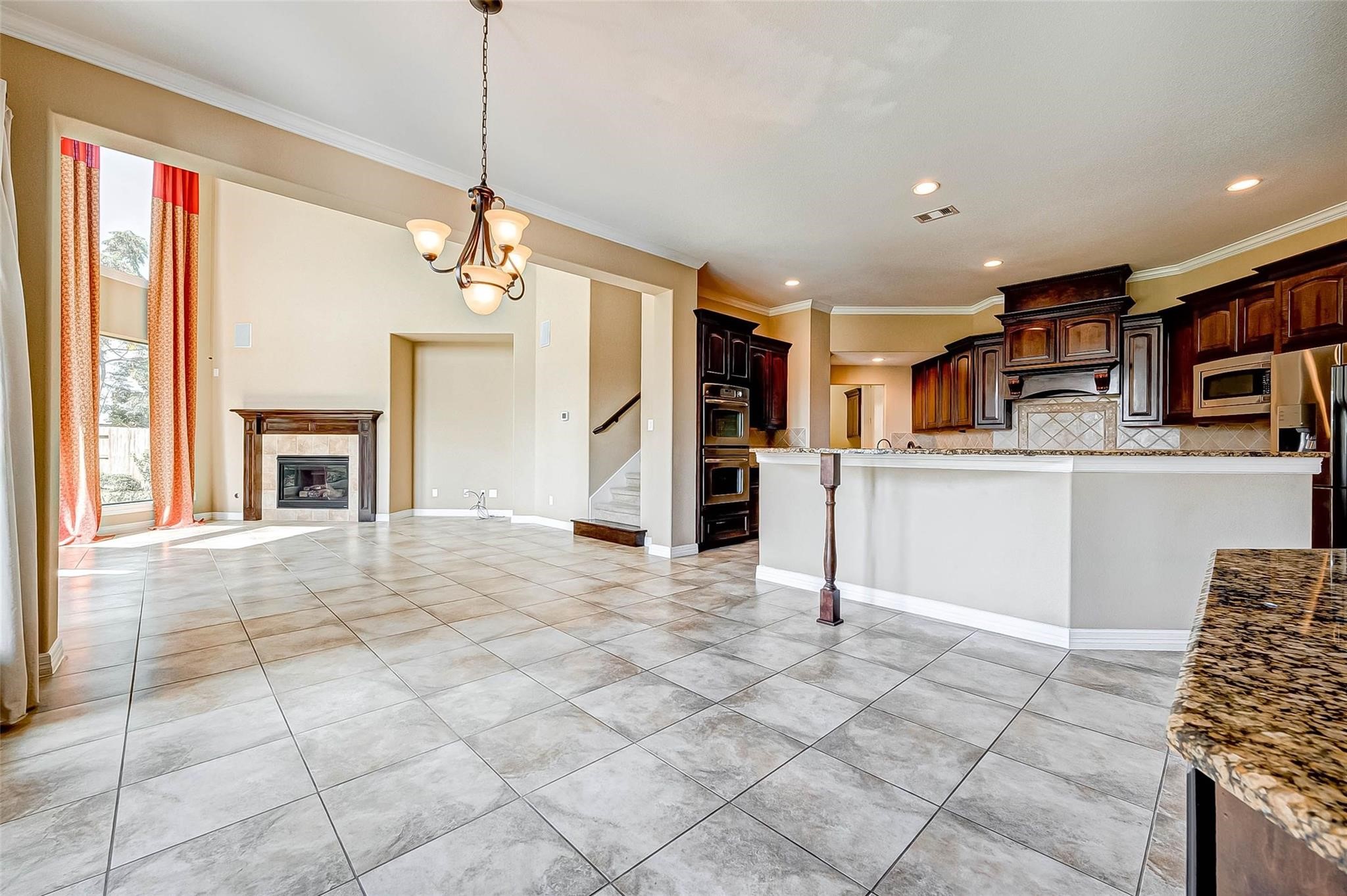 2914 Cotswold Lane, Sugar Land, TX 77479