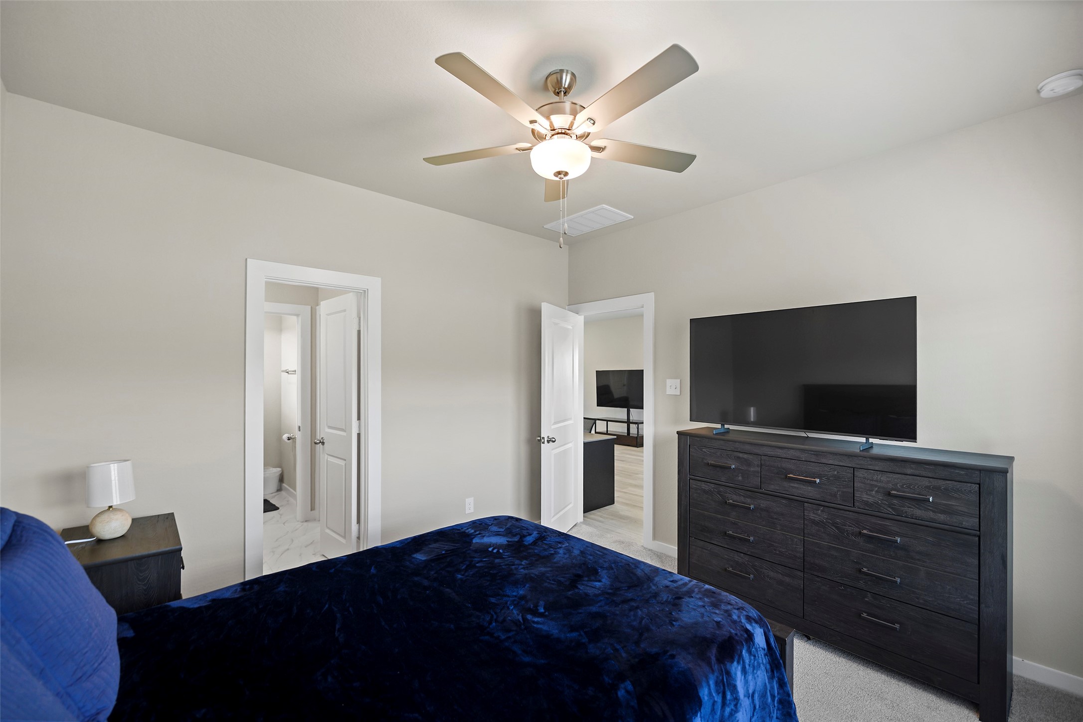 226 Orchard Laurel Drive, Alvin, TX 77511