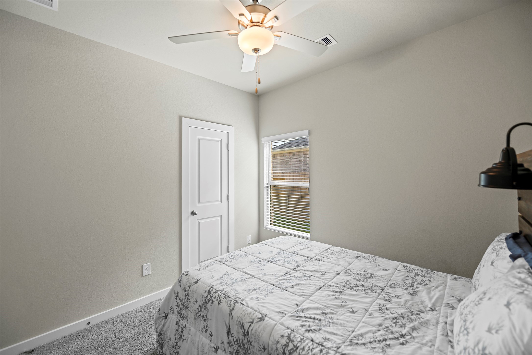 226 Orchard Laurel Drive, Alvin, TX 77511