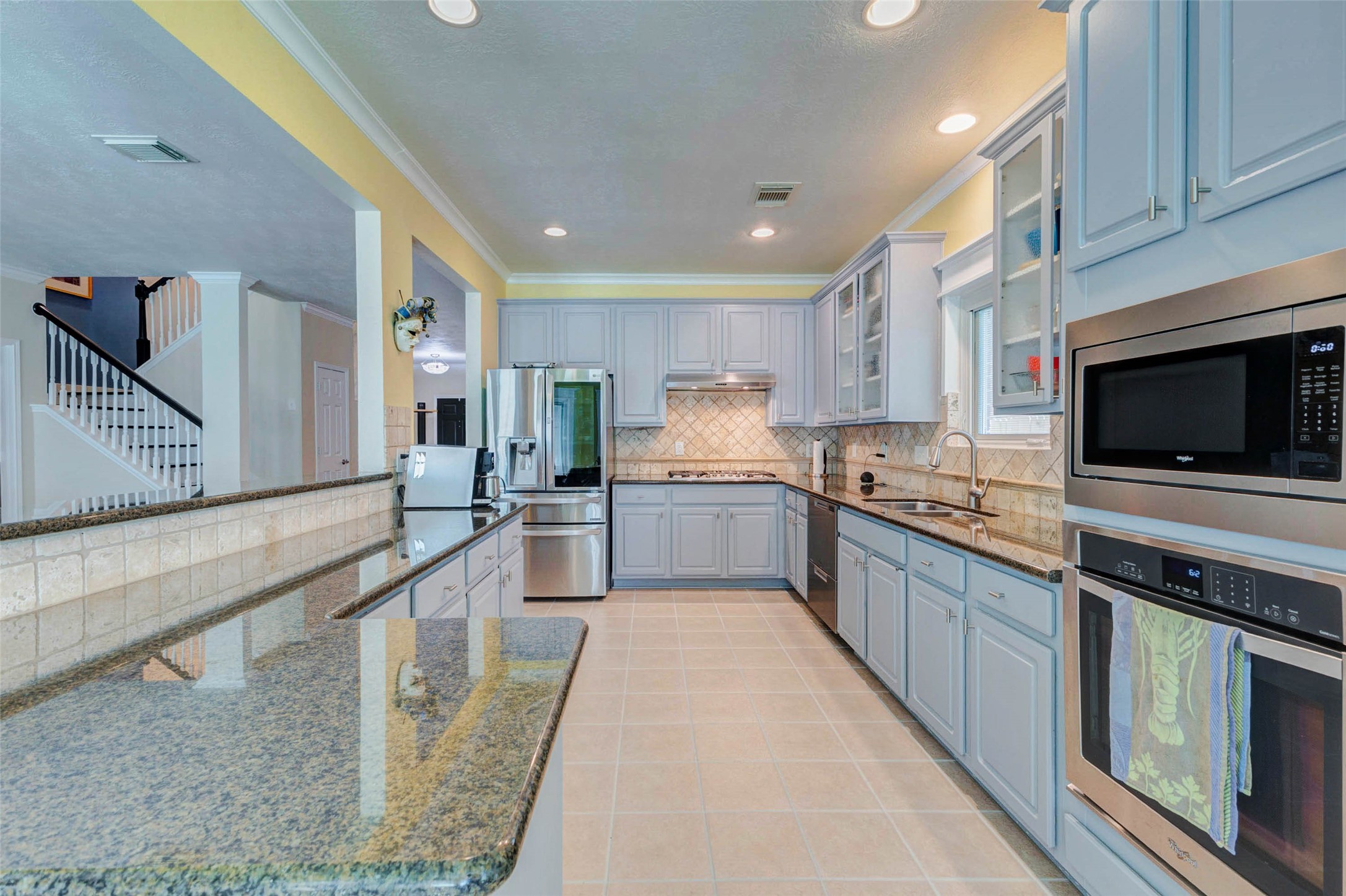 Plenty of space on the counters.