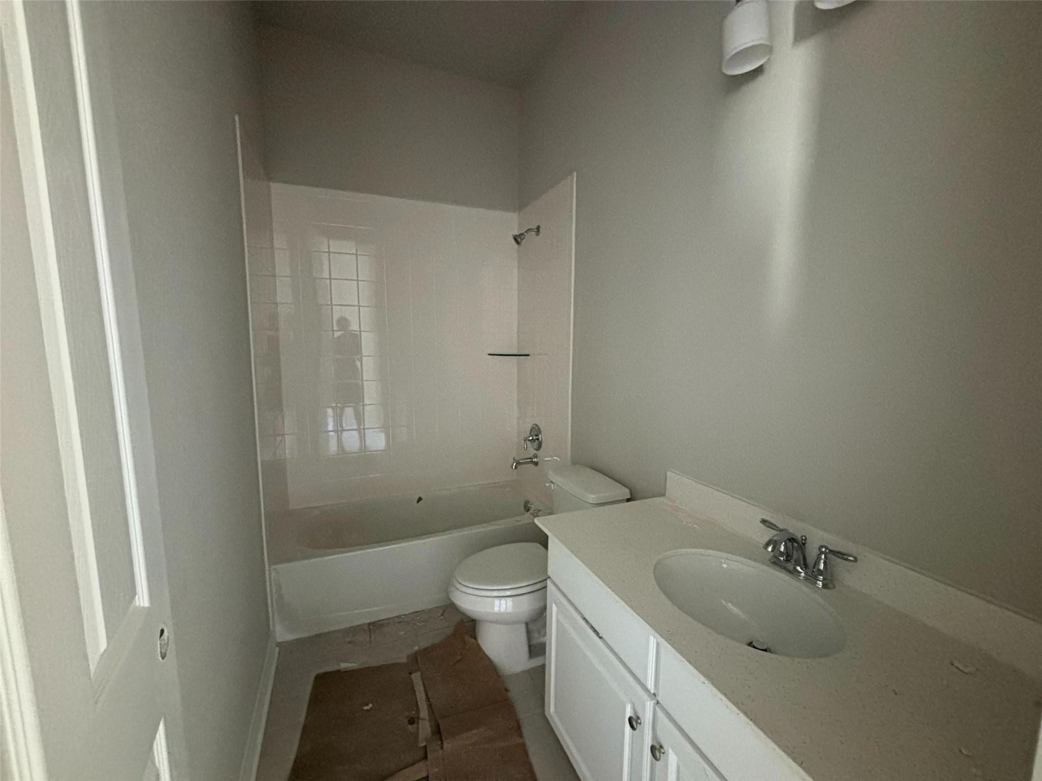 4507 Breezewood Drive, Rosenberg, TX 77471