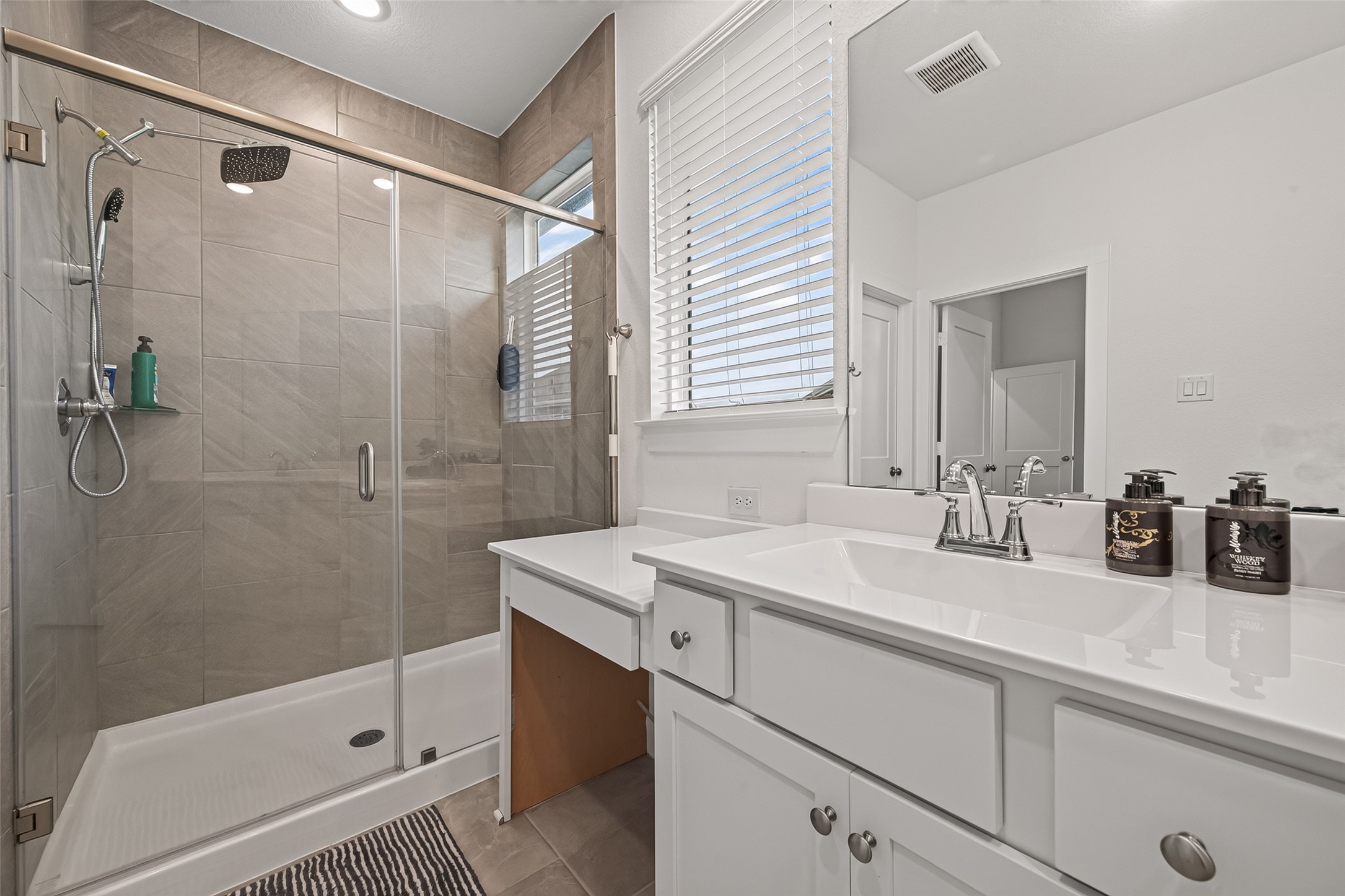 7803 Swooping Swallow Lane, Katy, TX 77493