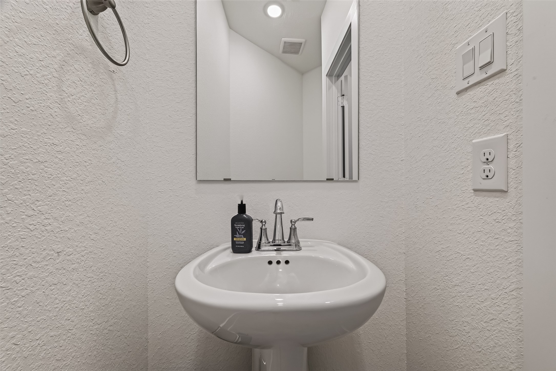 7803 Swooping Swallow Lane, Katy, TX 77493