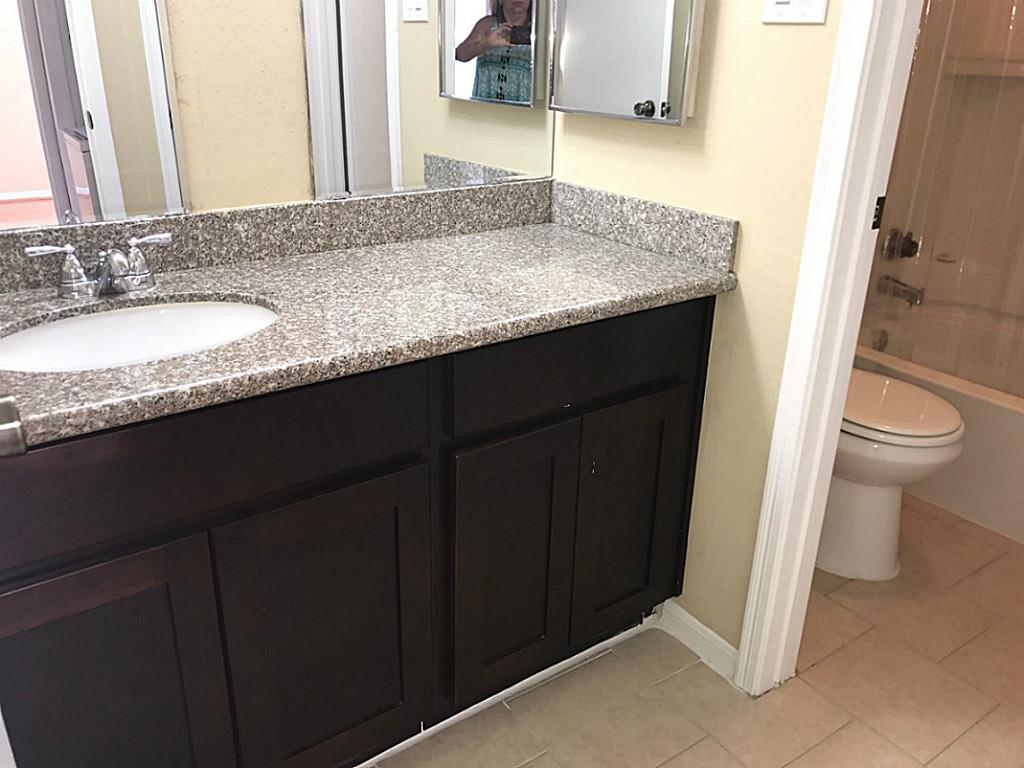 2120 El Paseo Street, #1810, Houston, TX 77054