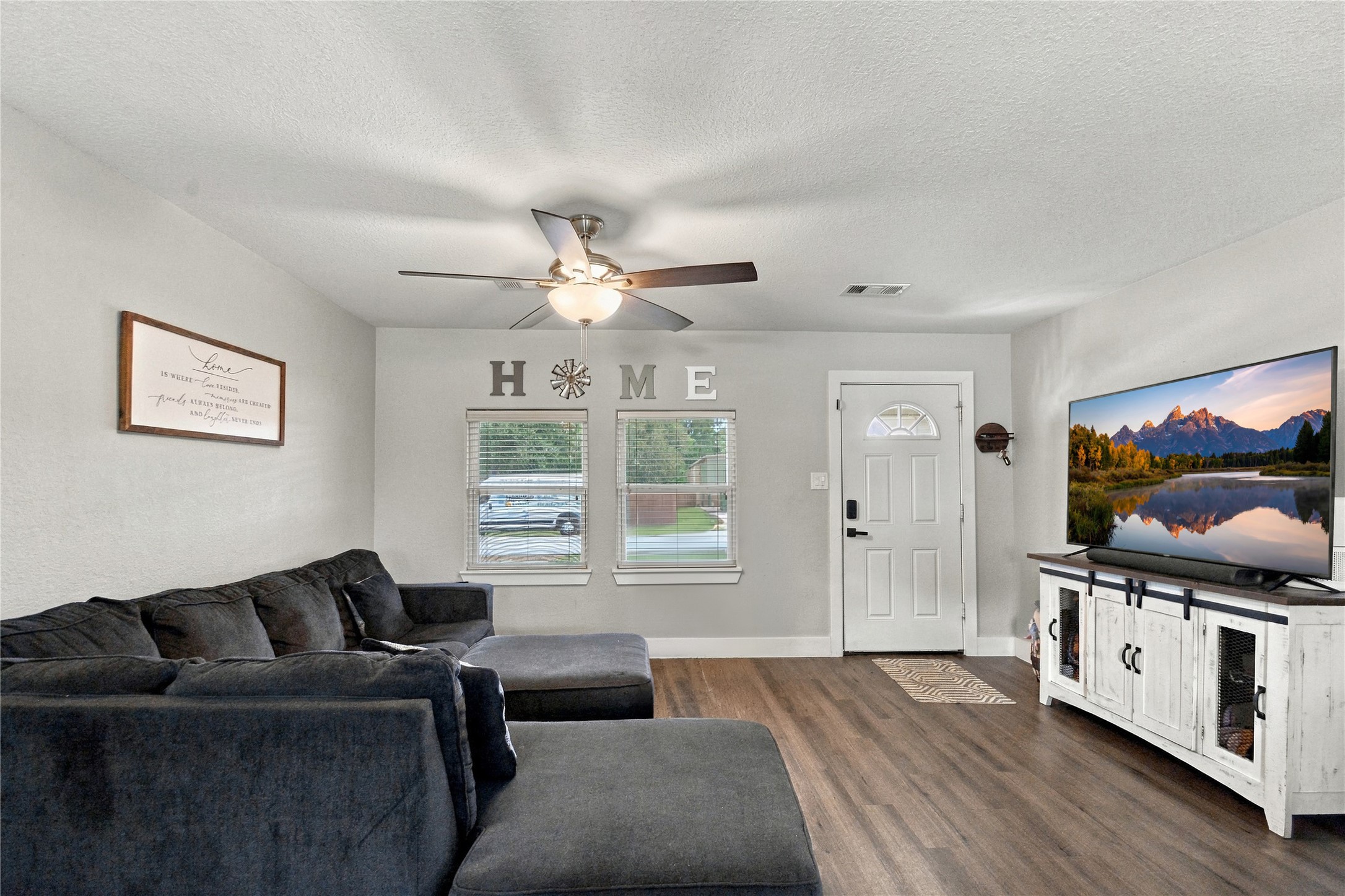 4110 Peck Street, Santa Fe, TX 77517