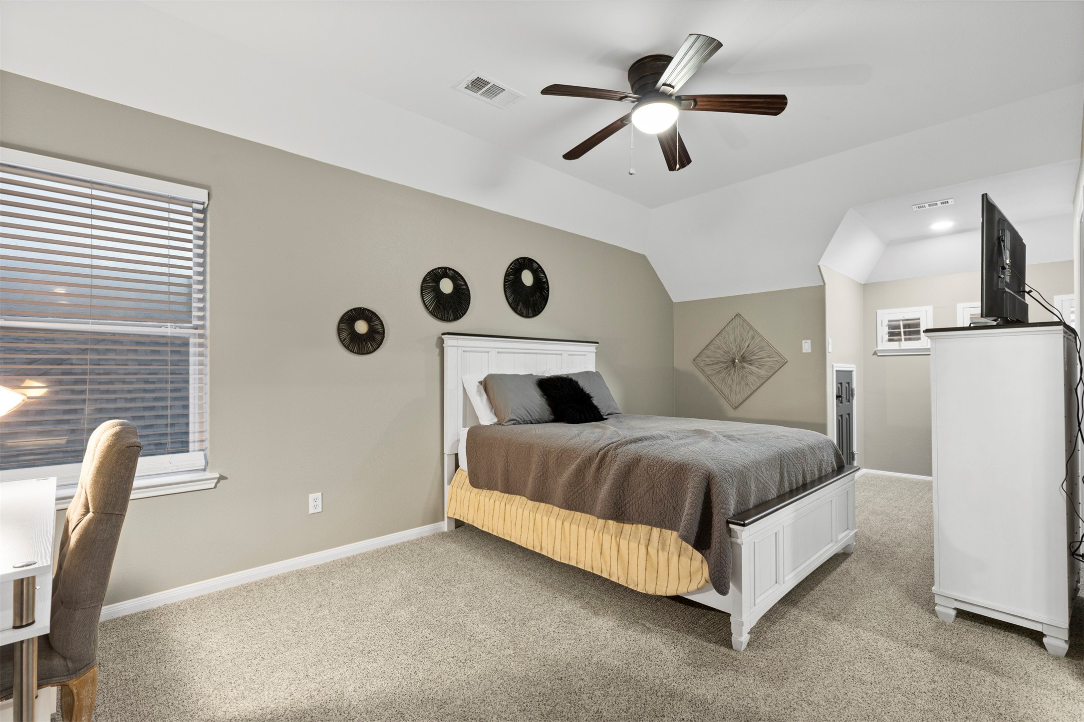 13923 Prospect Point Drive, Cypress, TX 77429