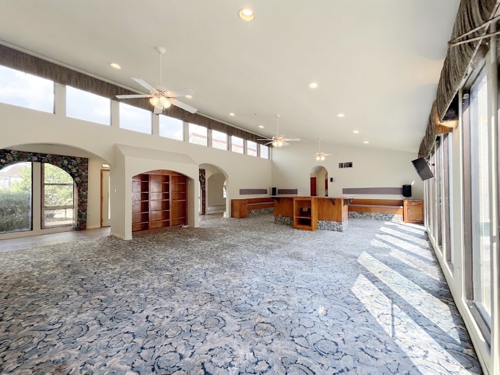7110 W Mockingbird Lane, Pearland, TX 77584
