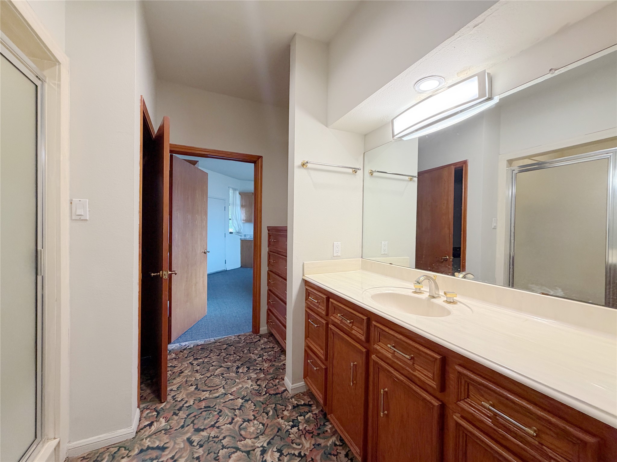 7110 W Mockingbird Lane, Pearland, TX 77584
