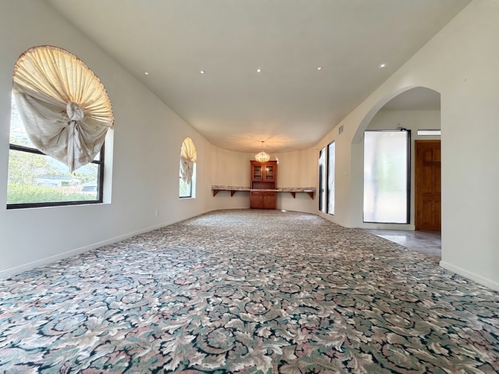 7110 W Mockingbird Lane, Pearland, TX 77584