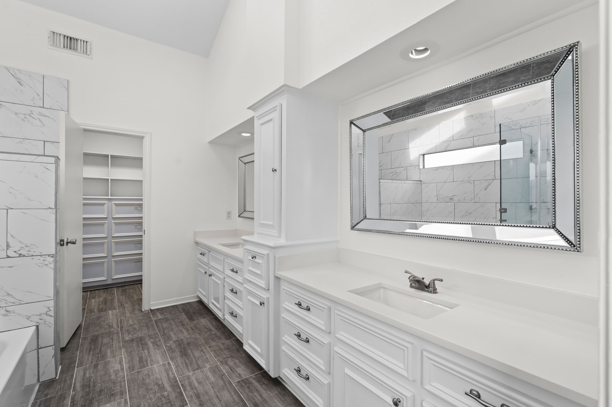 3 Waters Edge Street, Montgomery, TX 77356