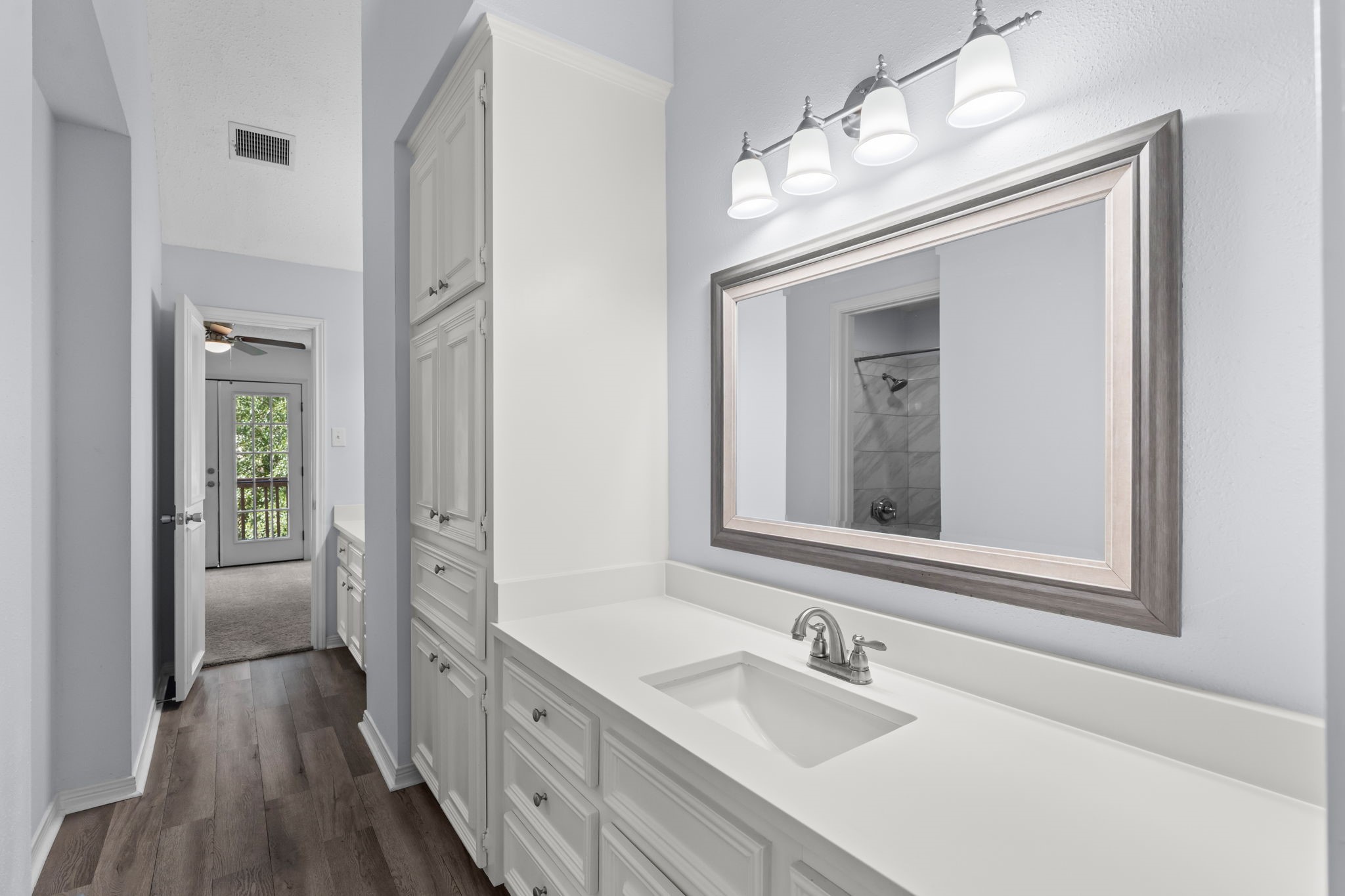 3 Waters Edge Street, Montgomery, TX 77356