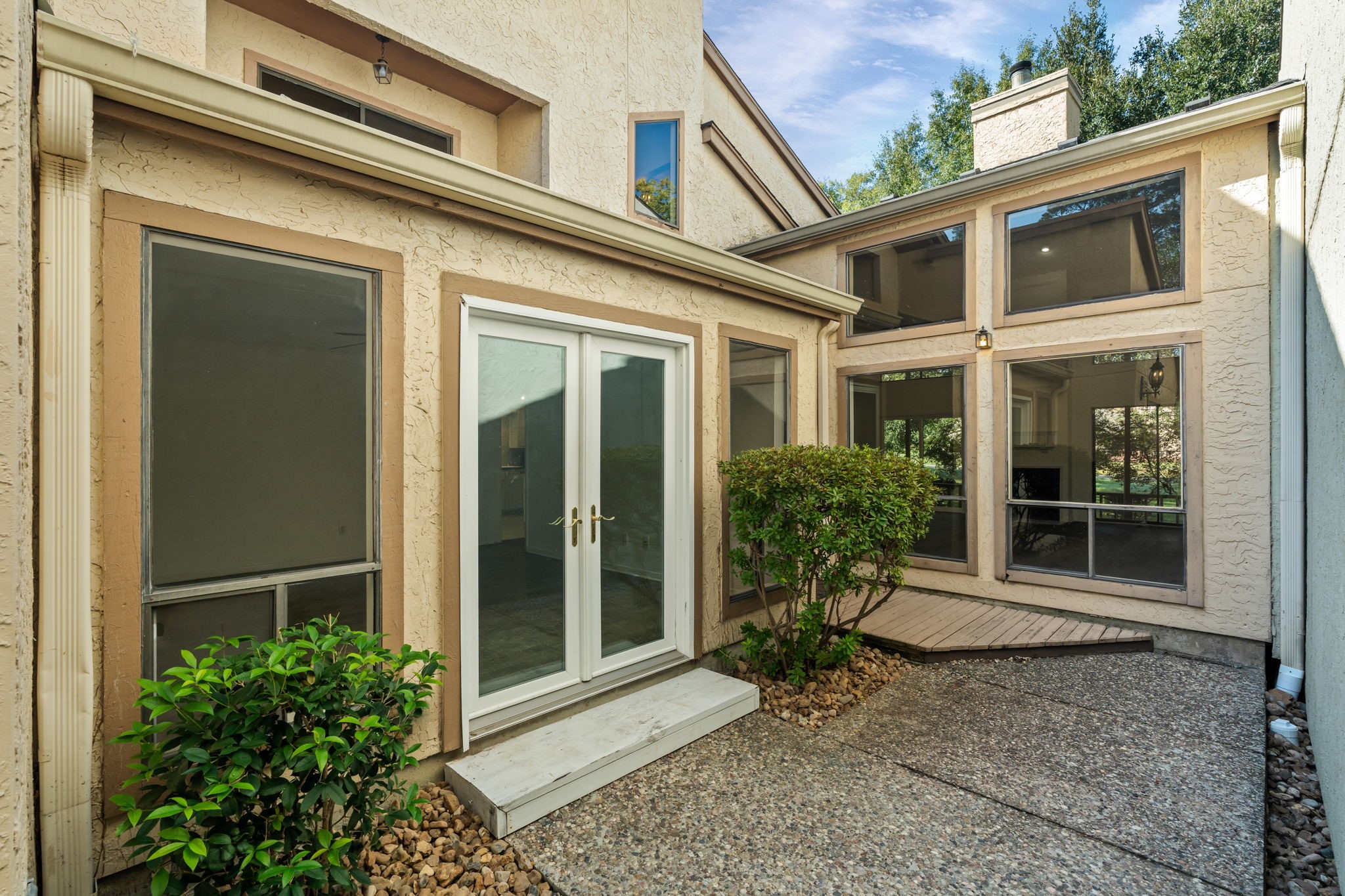 3 Waters Edge Street, Montgomery, TX 77356 3 Waters Edge Street, Montgomery, TX 77356