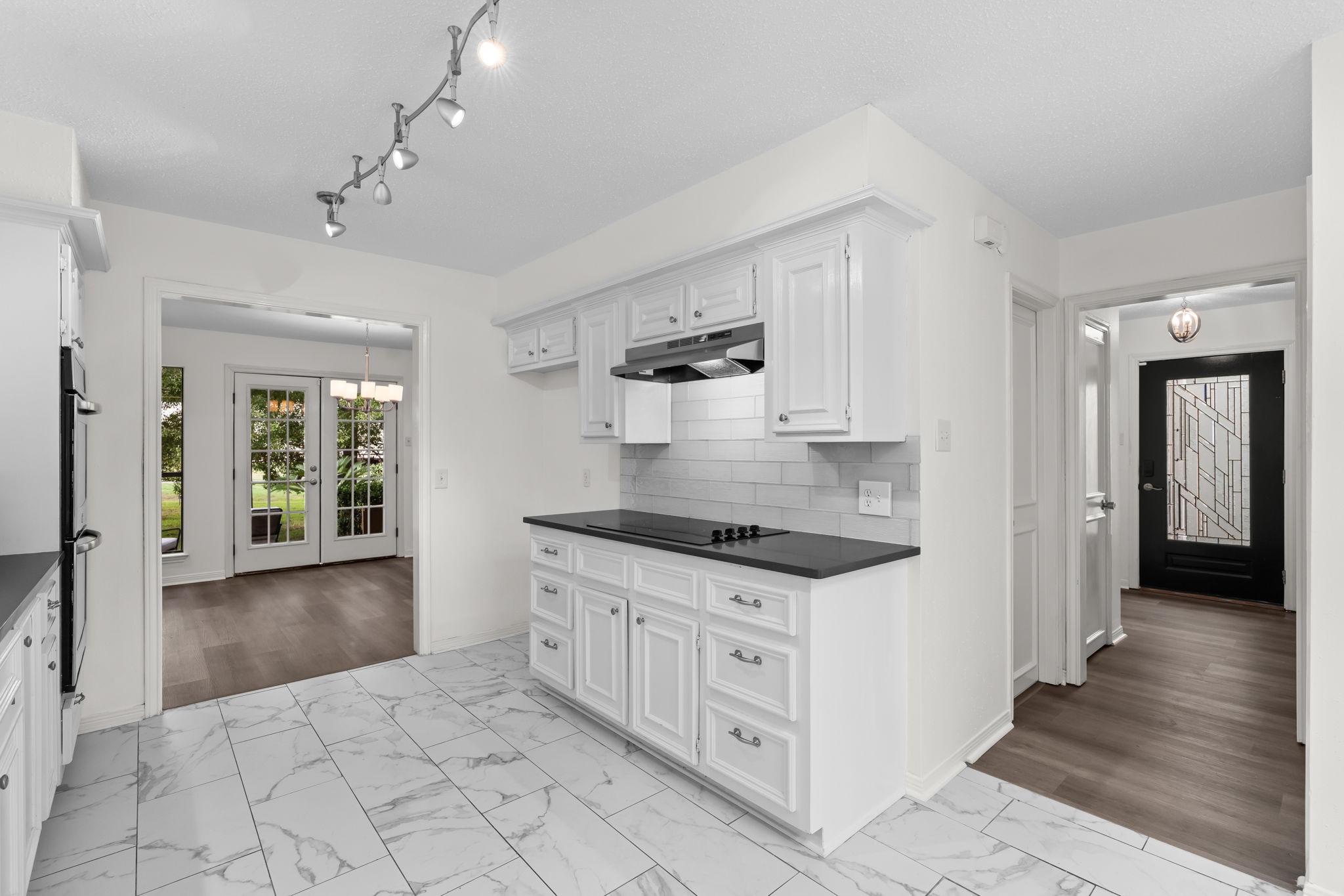 3 Waters Edge Street, Montgomery, TX 77356