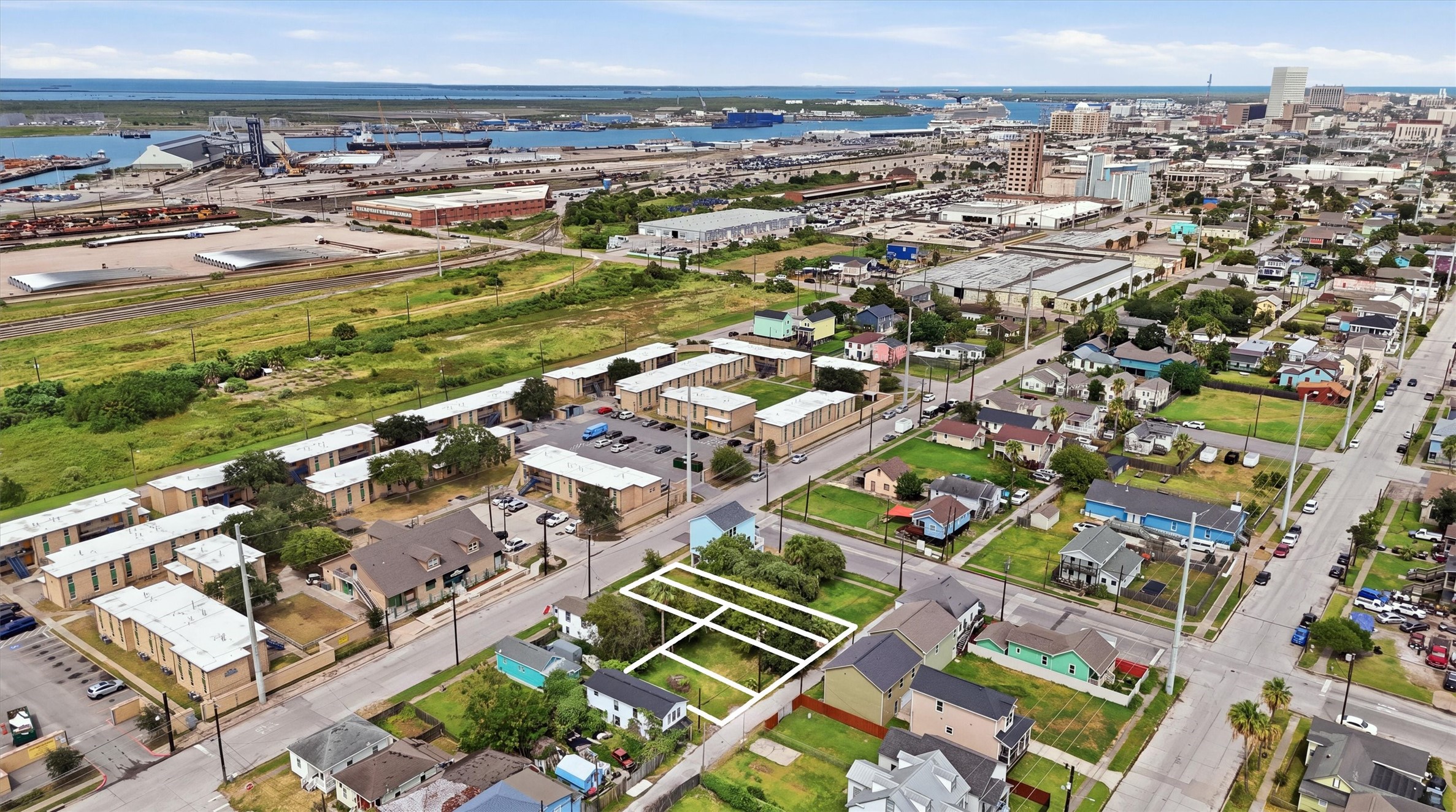 3905-3913 Winnie Street, Galveston, TX 77550