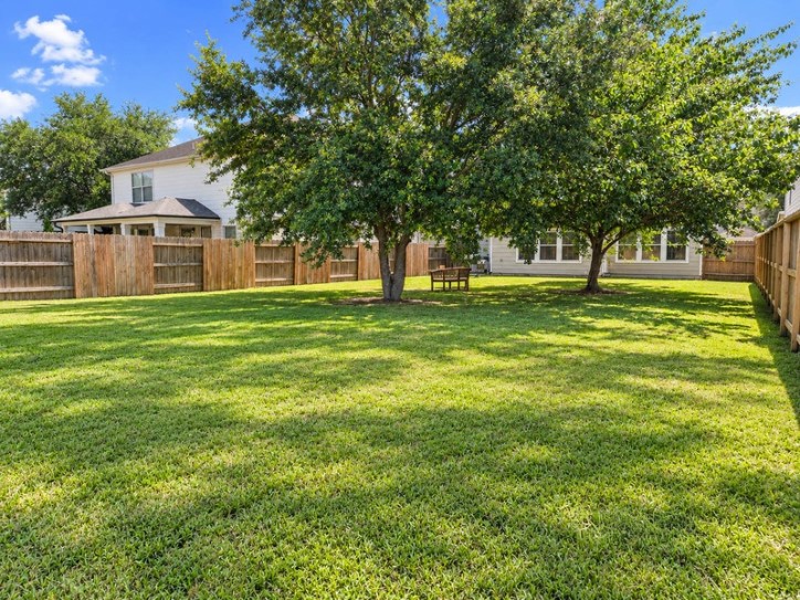 7335 Liberty Ridge Lane, Houston, TX 77049