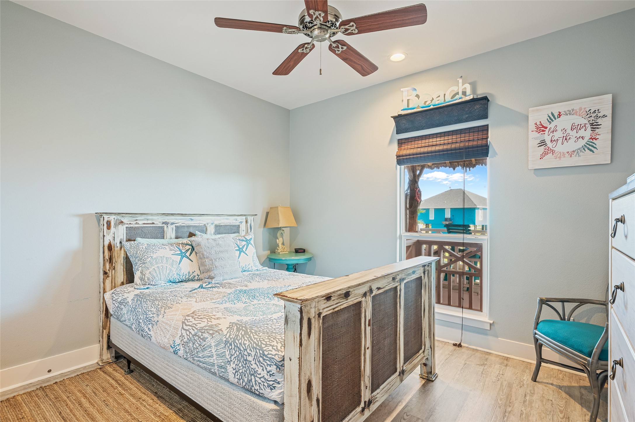 Guest bedroom