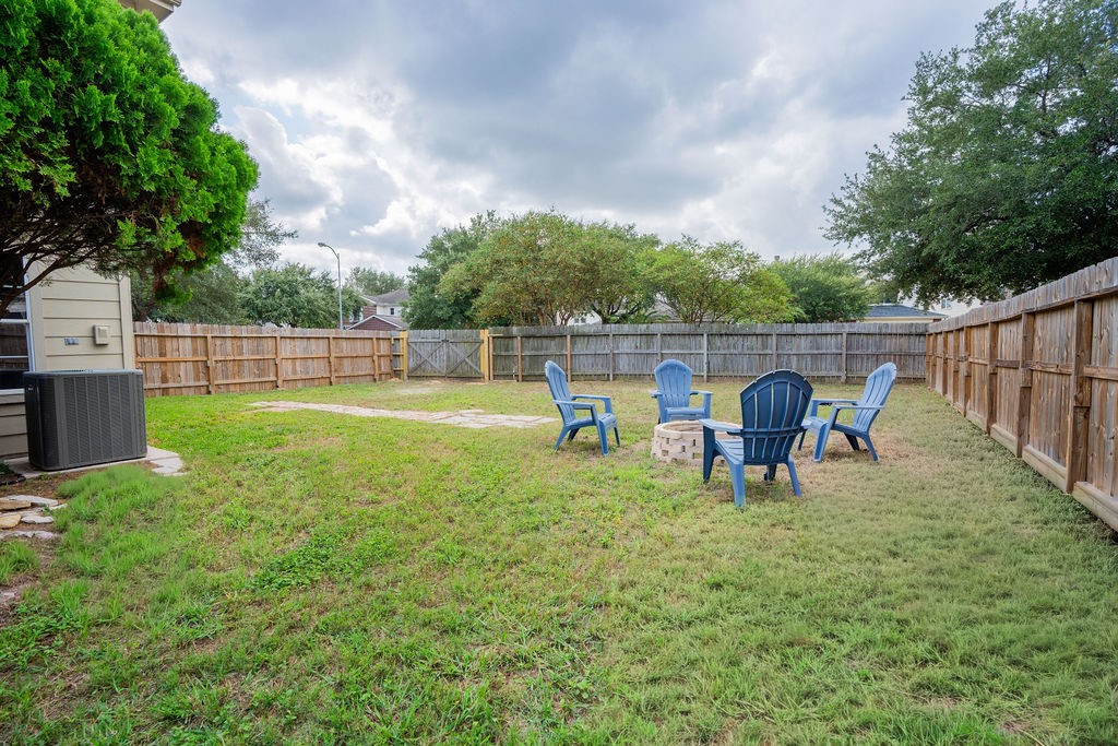 3011 E Legends Bend Drive, Spring, TX 77386