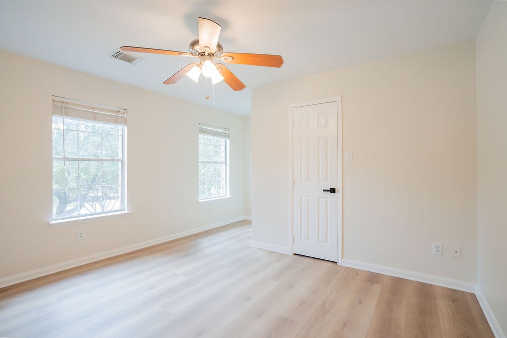 3011 E Legends Bend Drive, Spring, TX 77386
