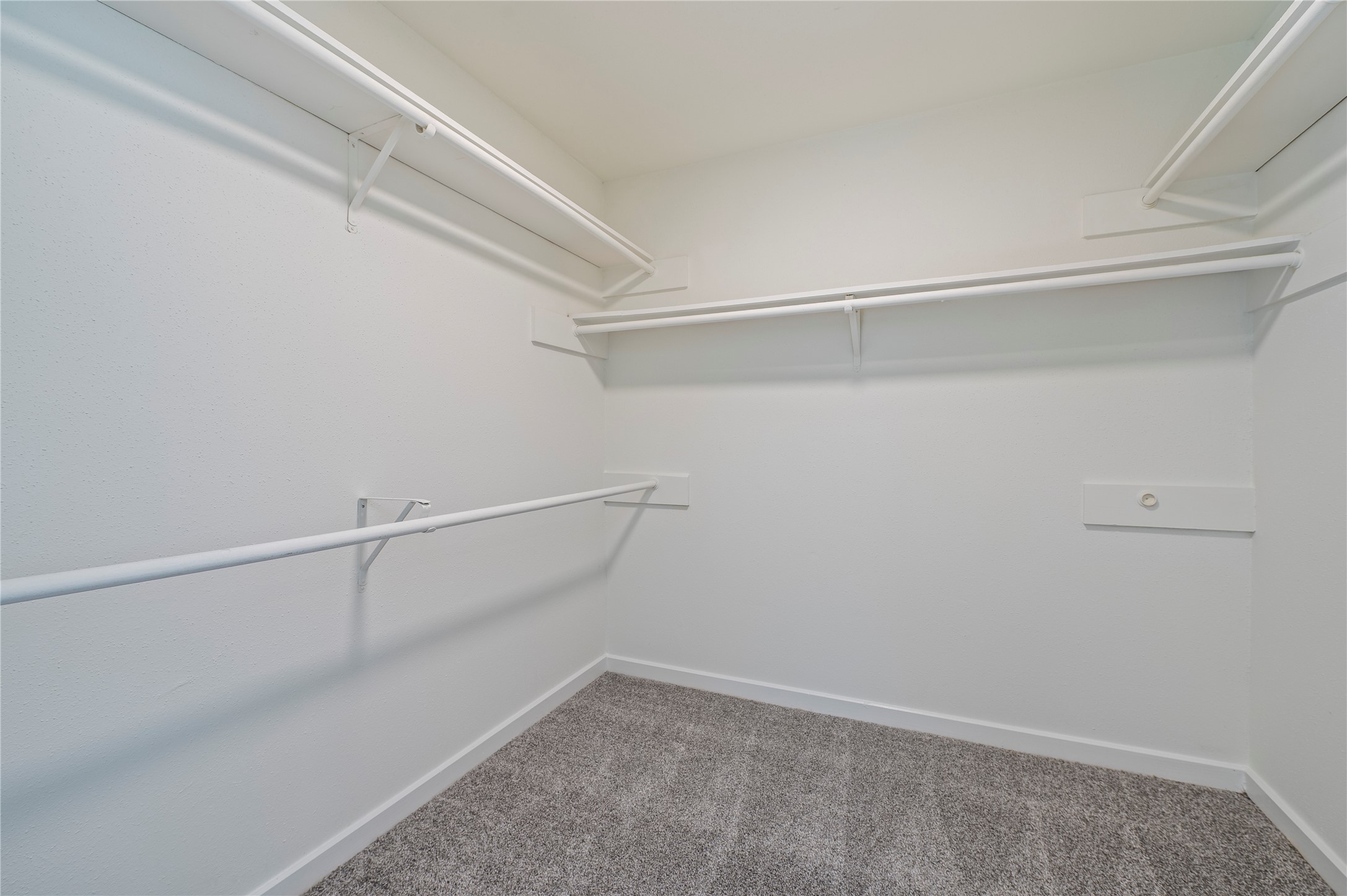 312 Thistlewood Court, League City, TX 77573