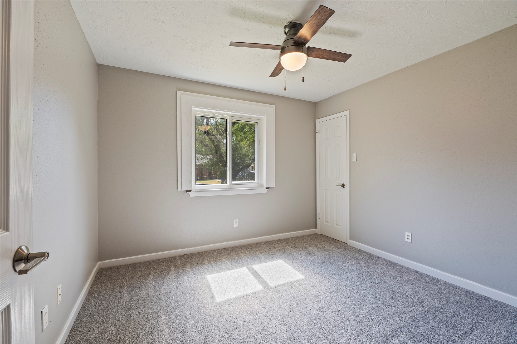 312 Thistlewood Court, League City, TX 77573