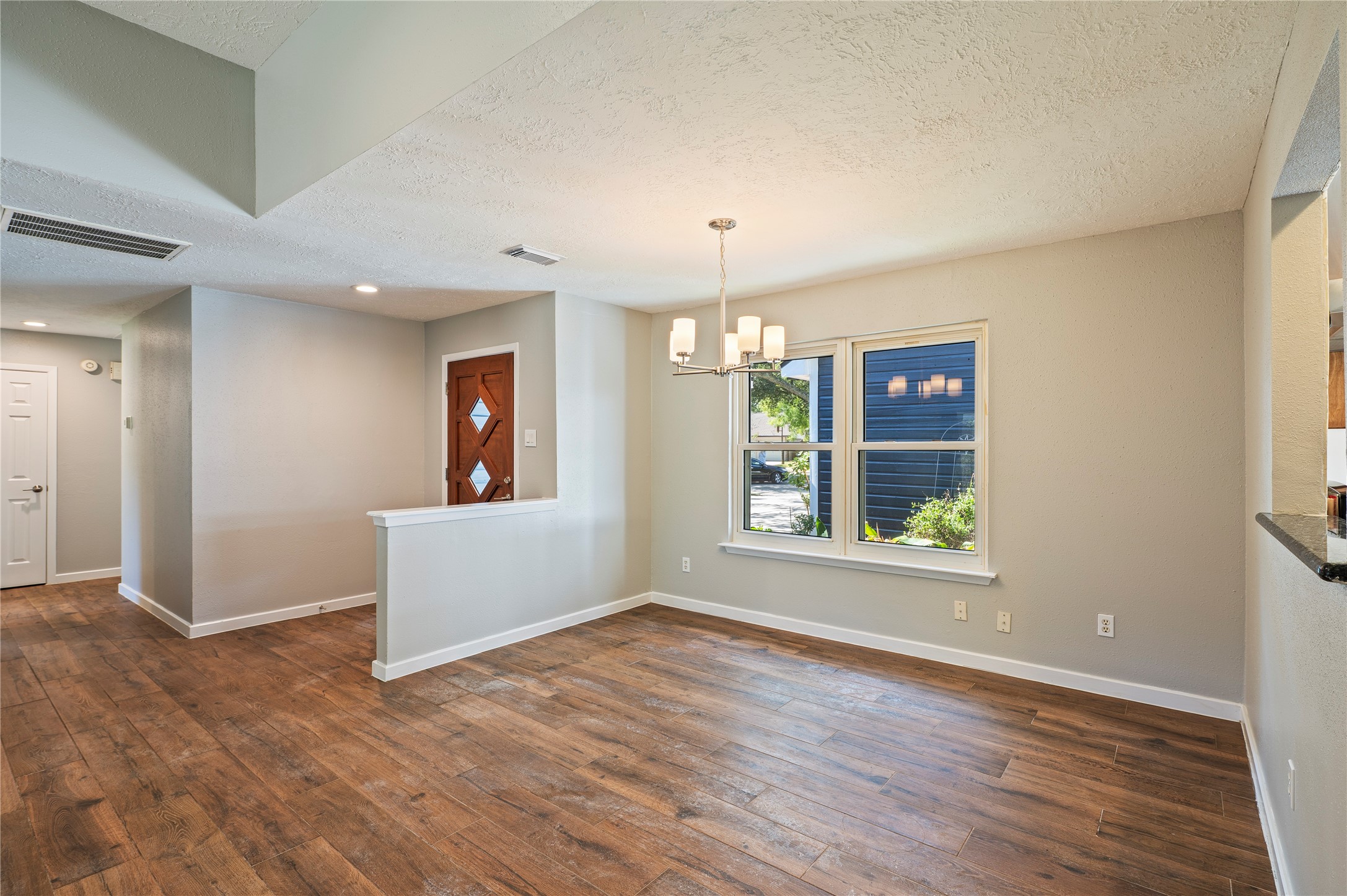 312 Thistlewood Court, League City, TX 77573