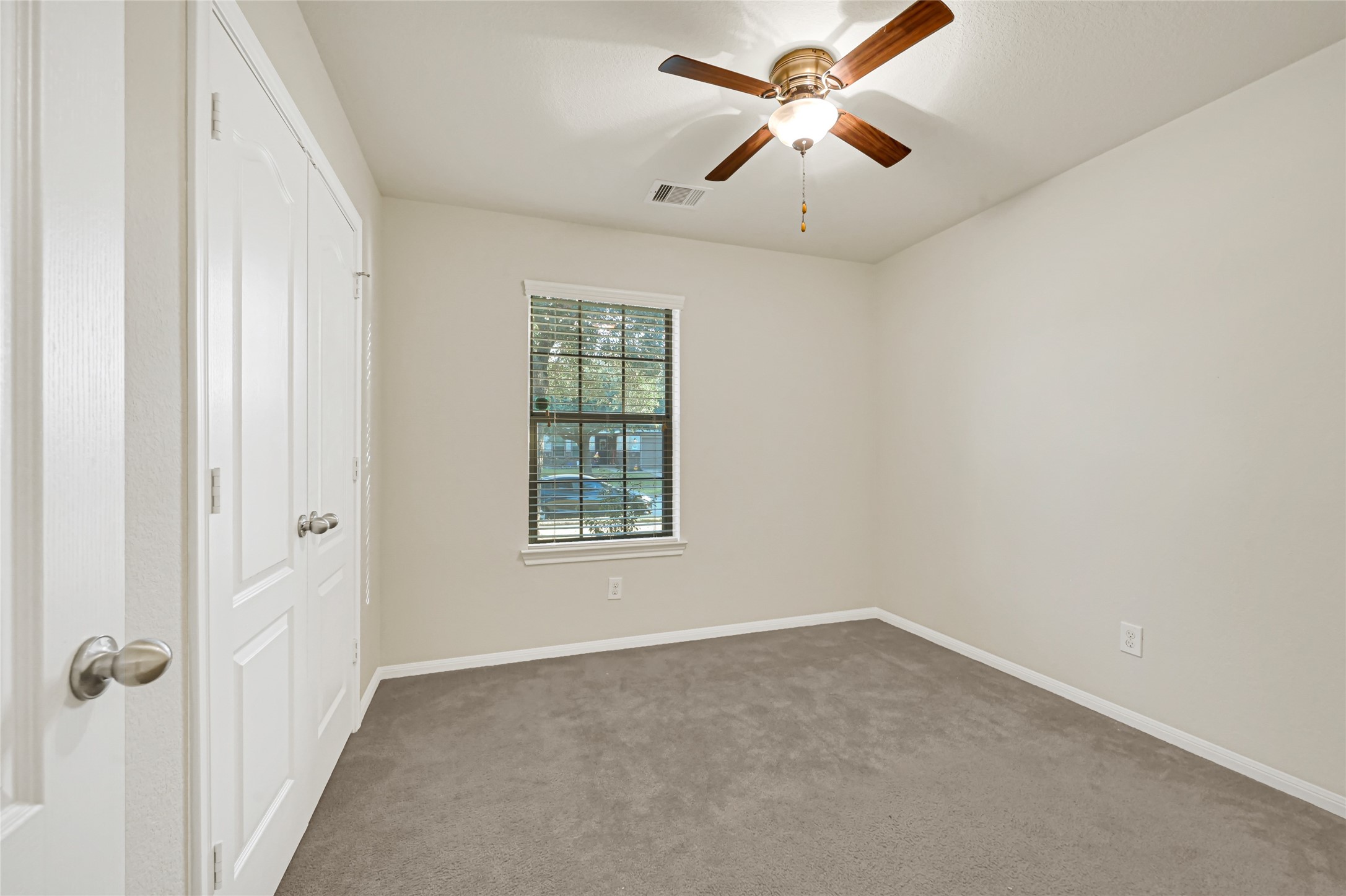 379 Henry Street, Alvin, TX 77511
