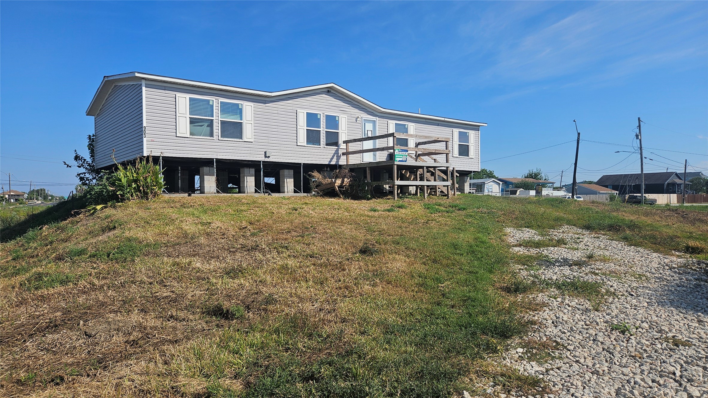 903 22nd Street, Dickinson, TX 77539 903 22nd Street, Dickinson, TX 77539