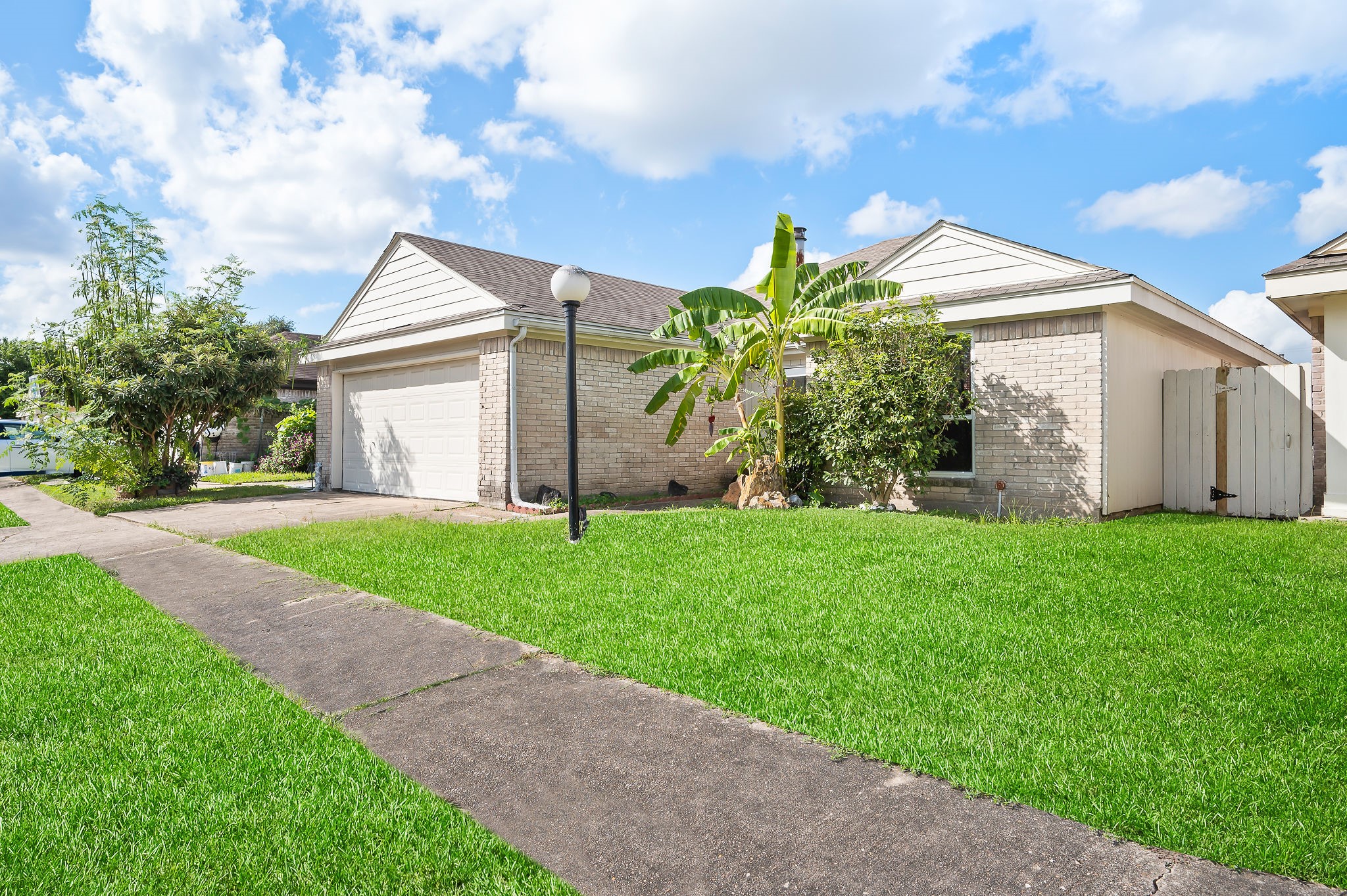 6122 Havendale Drive, Houston, TX 77072 6122 Havendale Drive, Houston, TX 77072