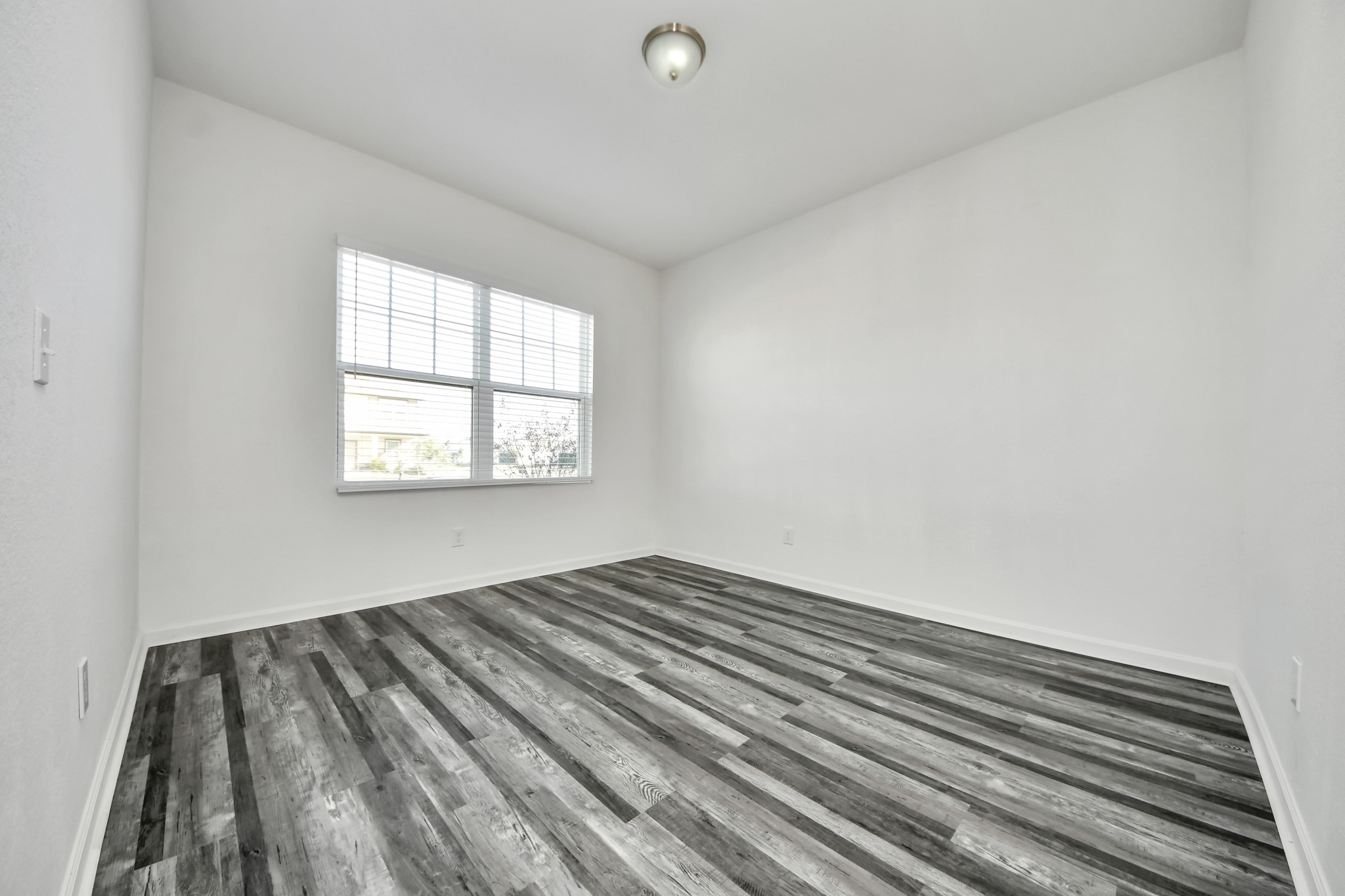 1005 Wild Enclave Ln, Brookshire, TX 77423