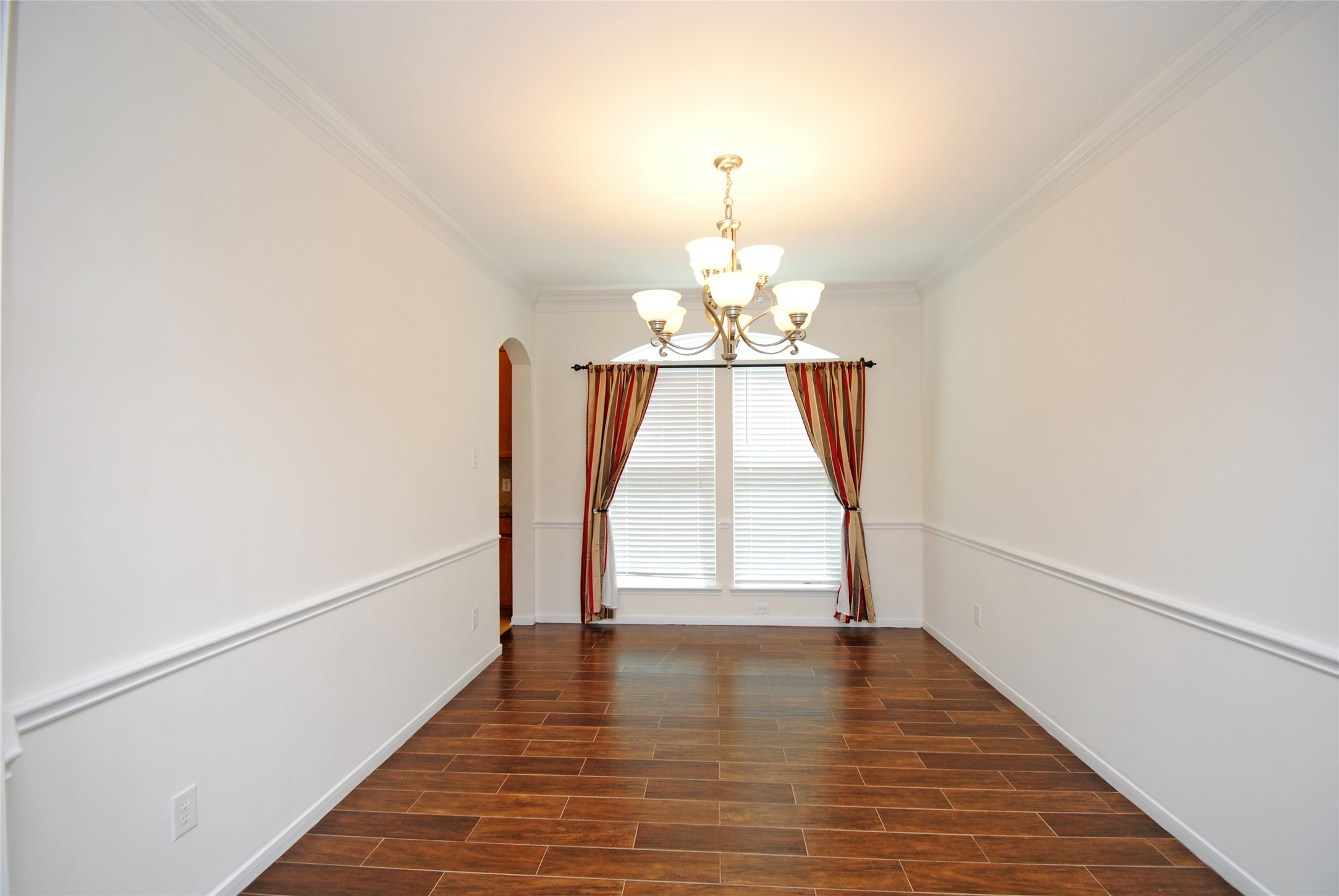 910 Allisa Street, Stafford, TX 77477 910 Allisa Street, Stafford, TX 77477