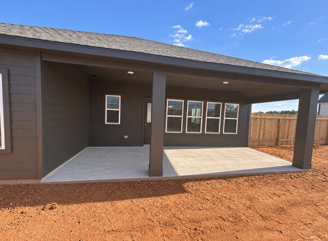 12623 Canyon Falls Boulevard, Willis, TX 77318