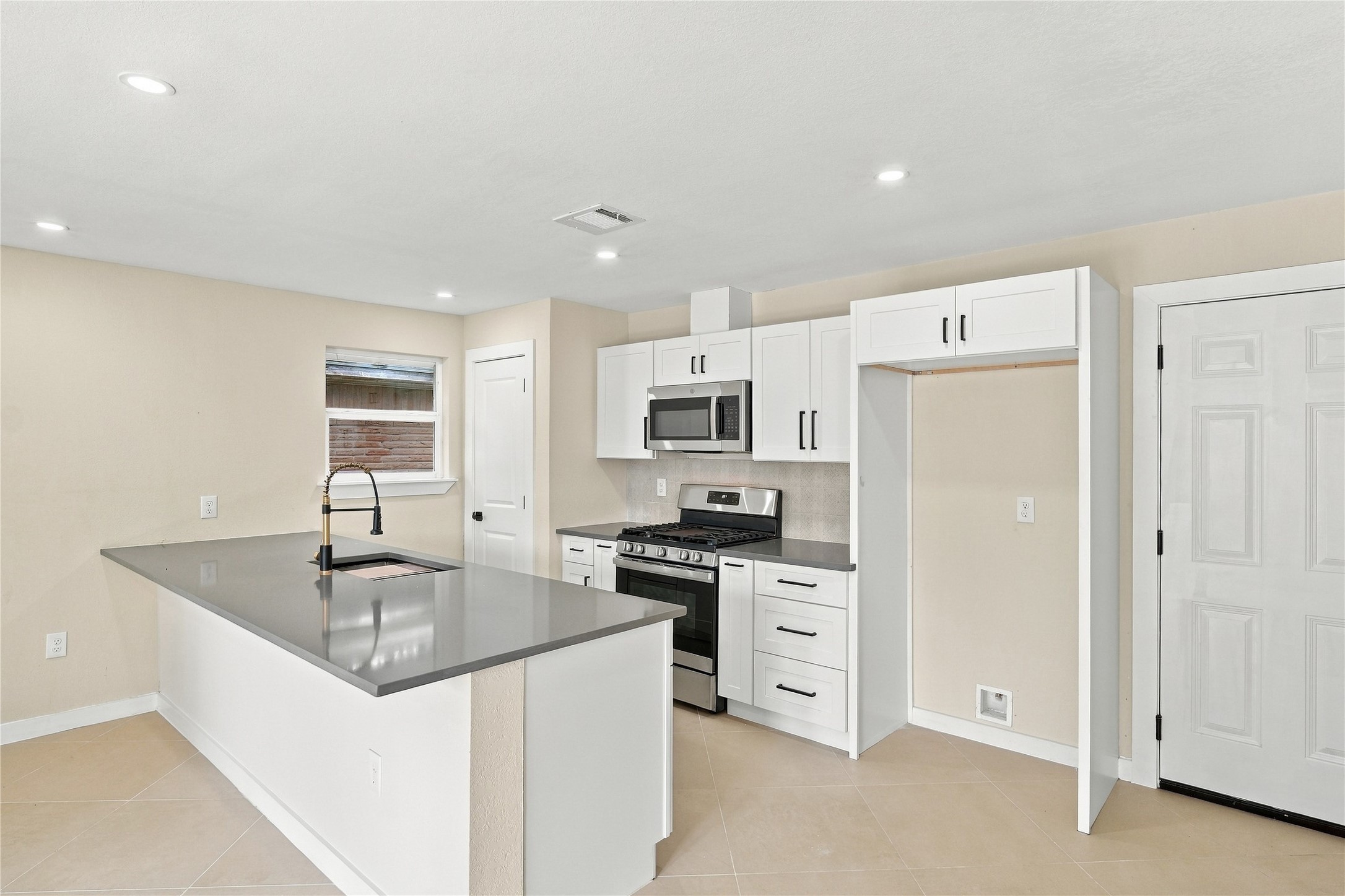 6710 Glen Rock Drive, Houston, TX 77087