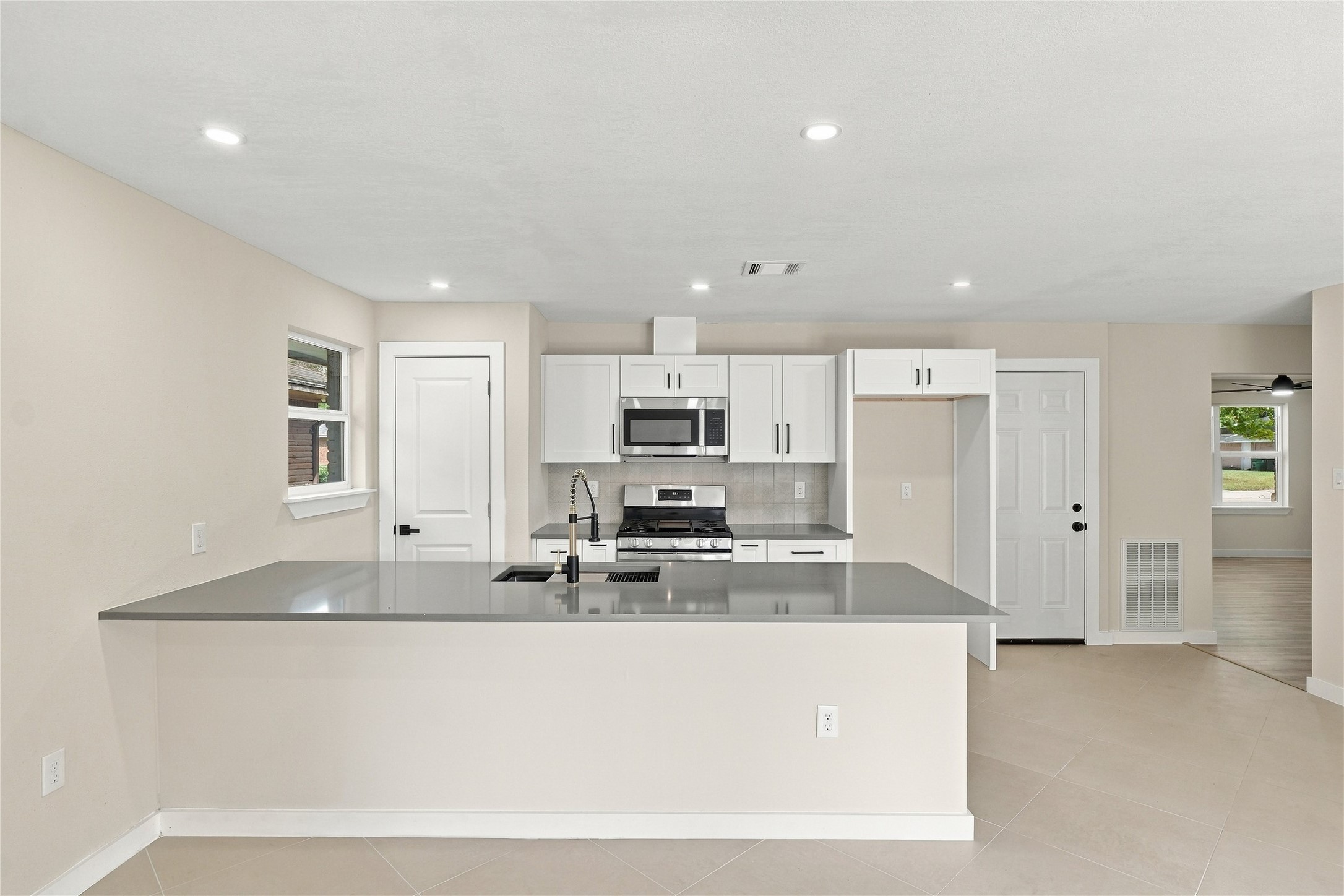 6710 Glen Rock Drive, Houston, TX 77087