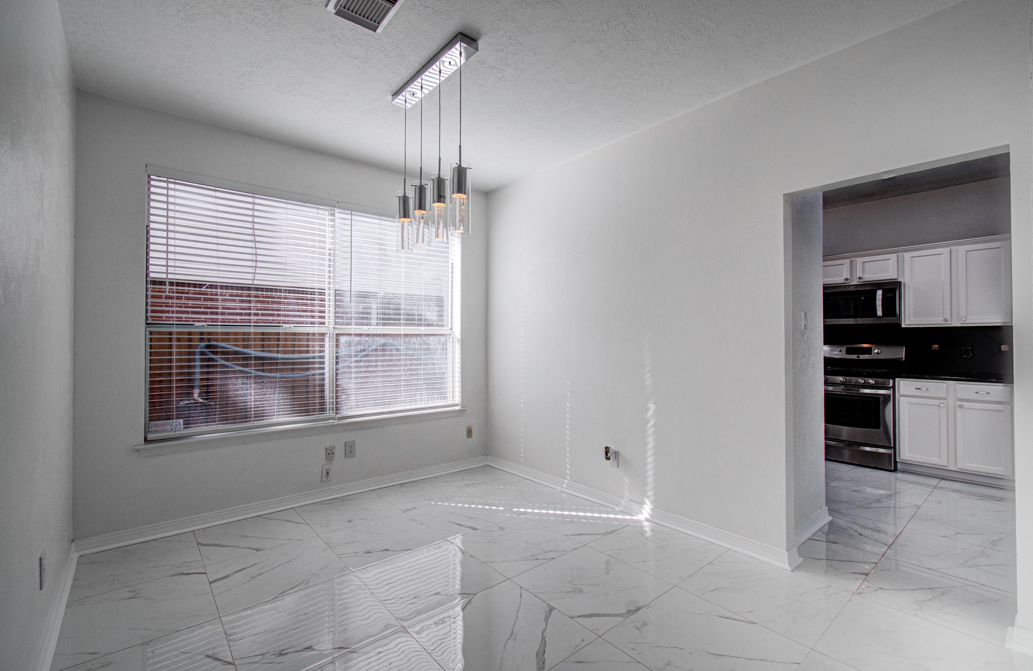 3711 Lauderwood Lane, Katy, TX 77449