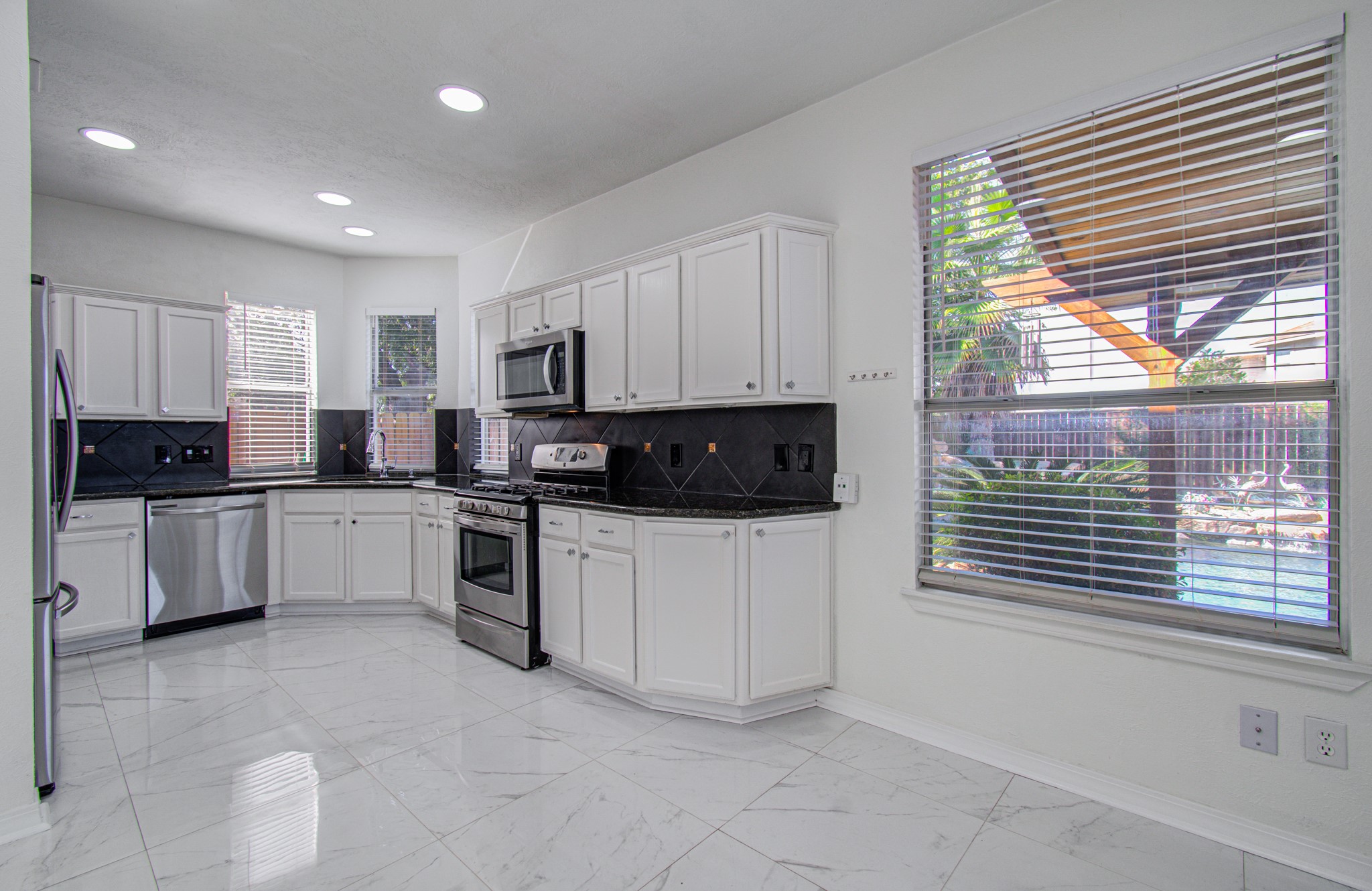 3711 Lauderwood Lane, Katy, TX 77449