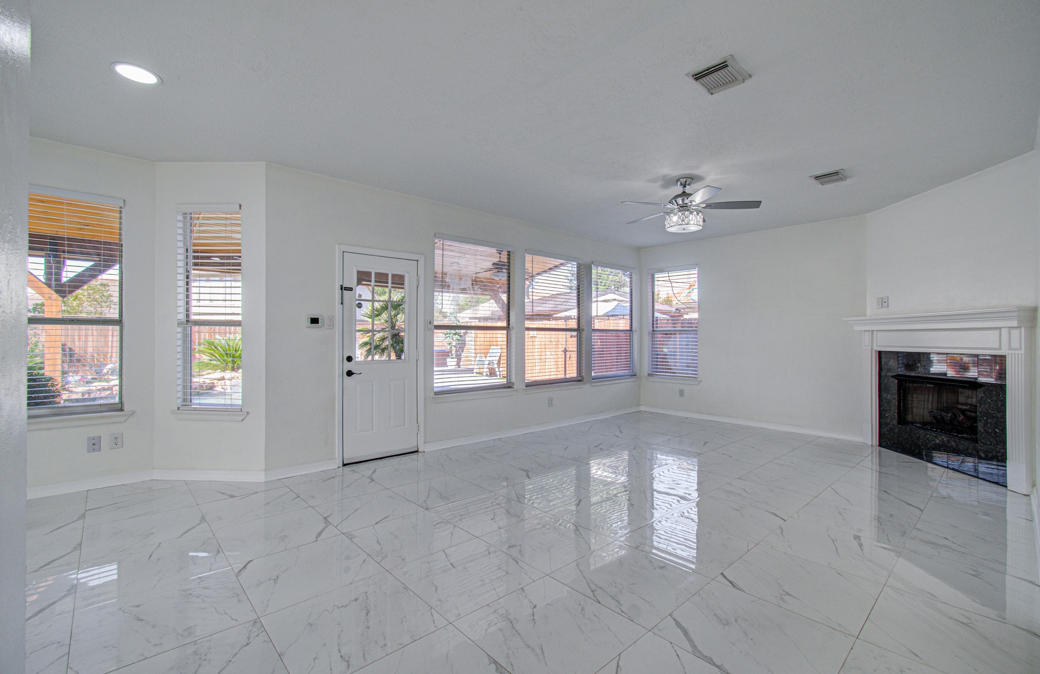 3711 Lauderwood Lane, Katy, TX 77449