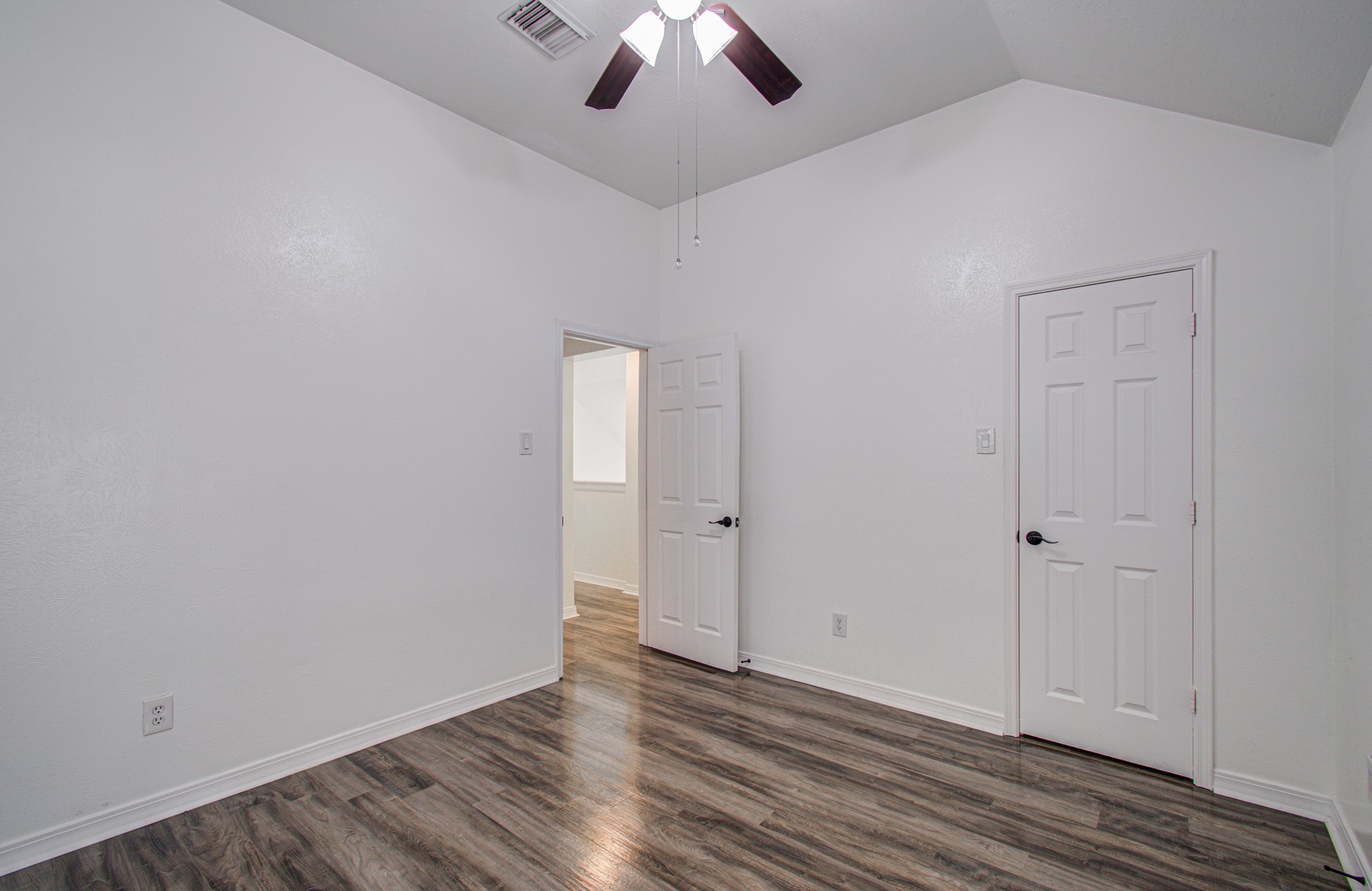3711 Lauderwood Lane, Katy, TX 77449